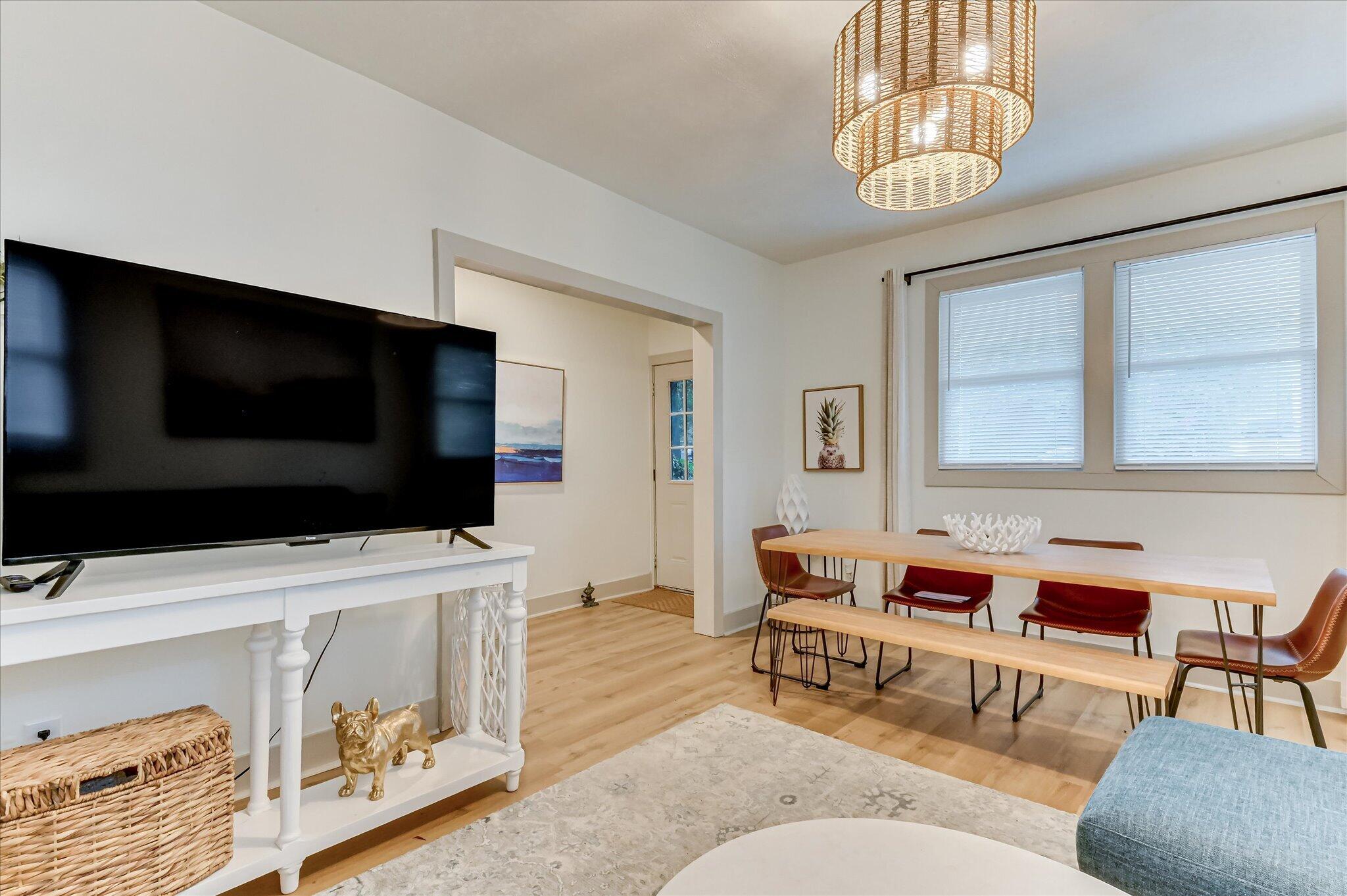 940 Heard Avenue Property Photo 8