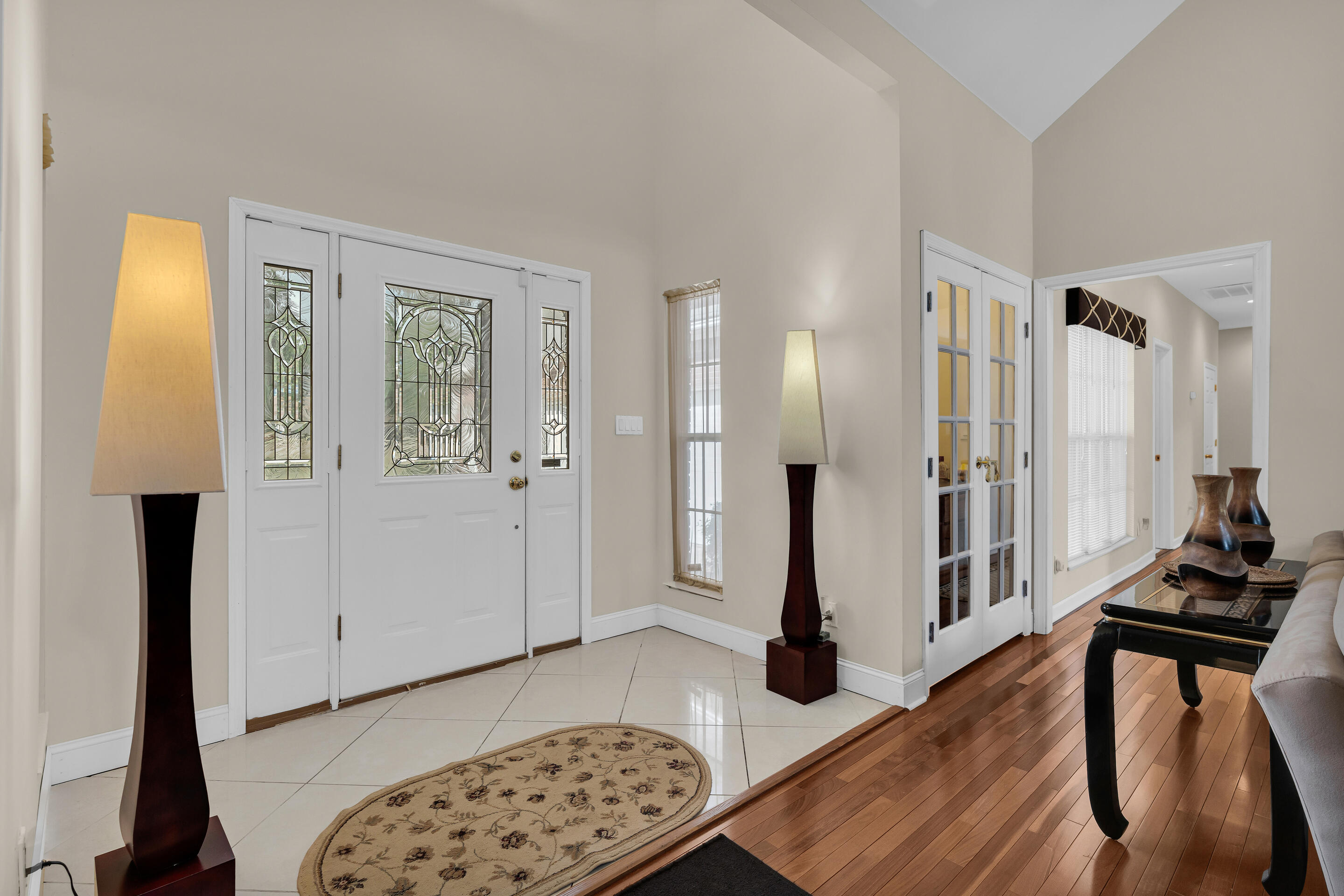 1197 Jefferson Boulevard Property Photo 7