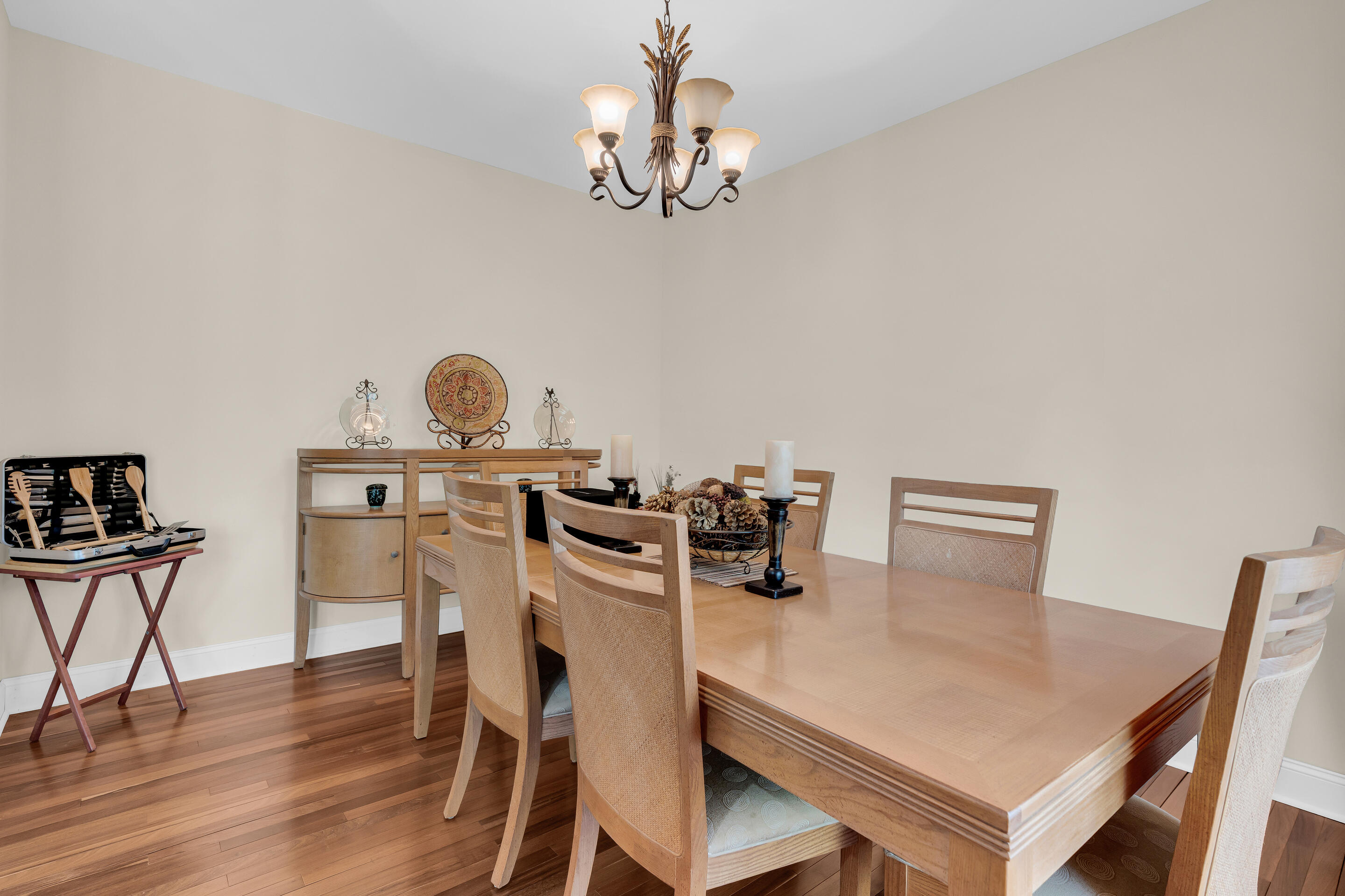 1197 Jefferson Boulevard Property Photo 22