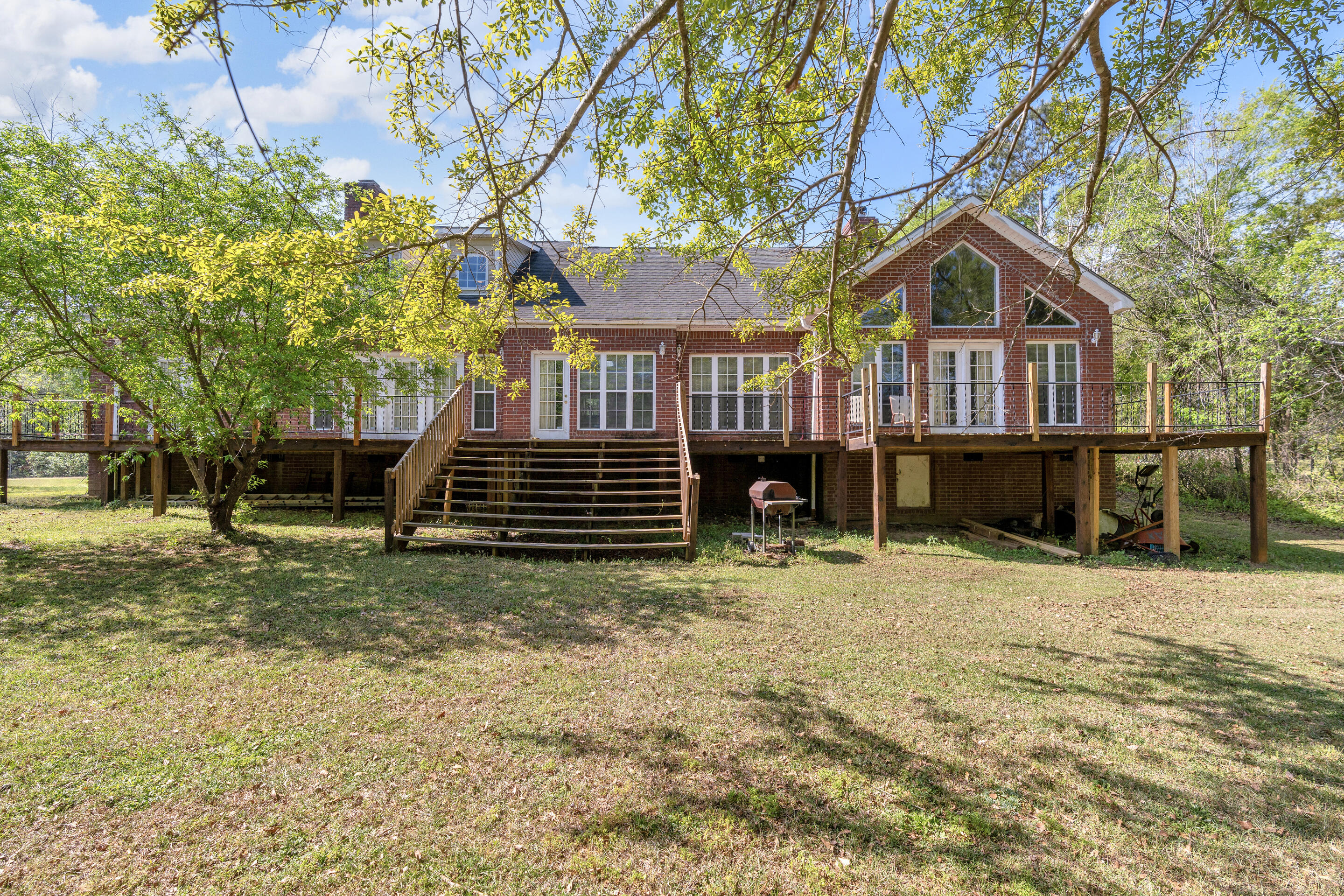 1197 Jefferson Boulevard Property Photo 48