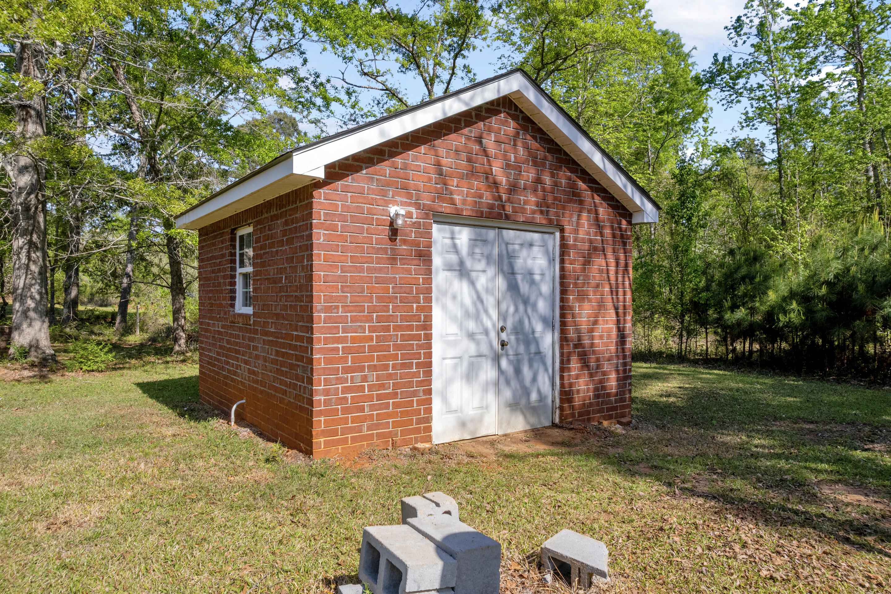 1197 Jefferson Boulevard Property Photo 53