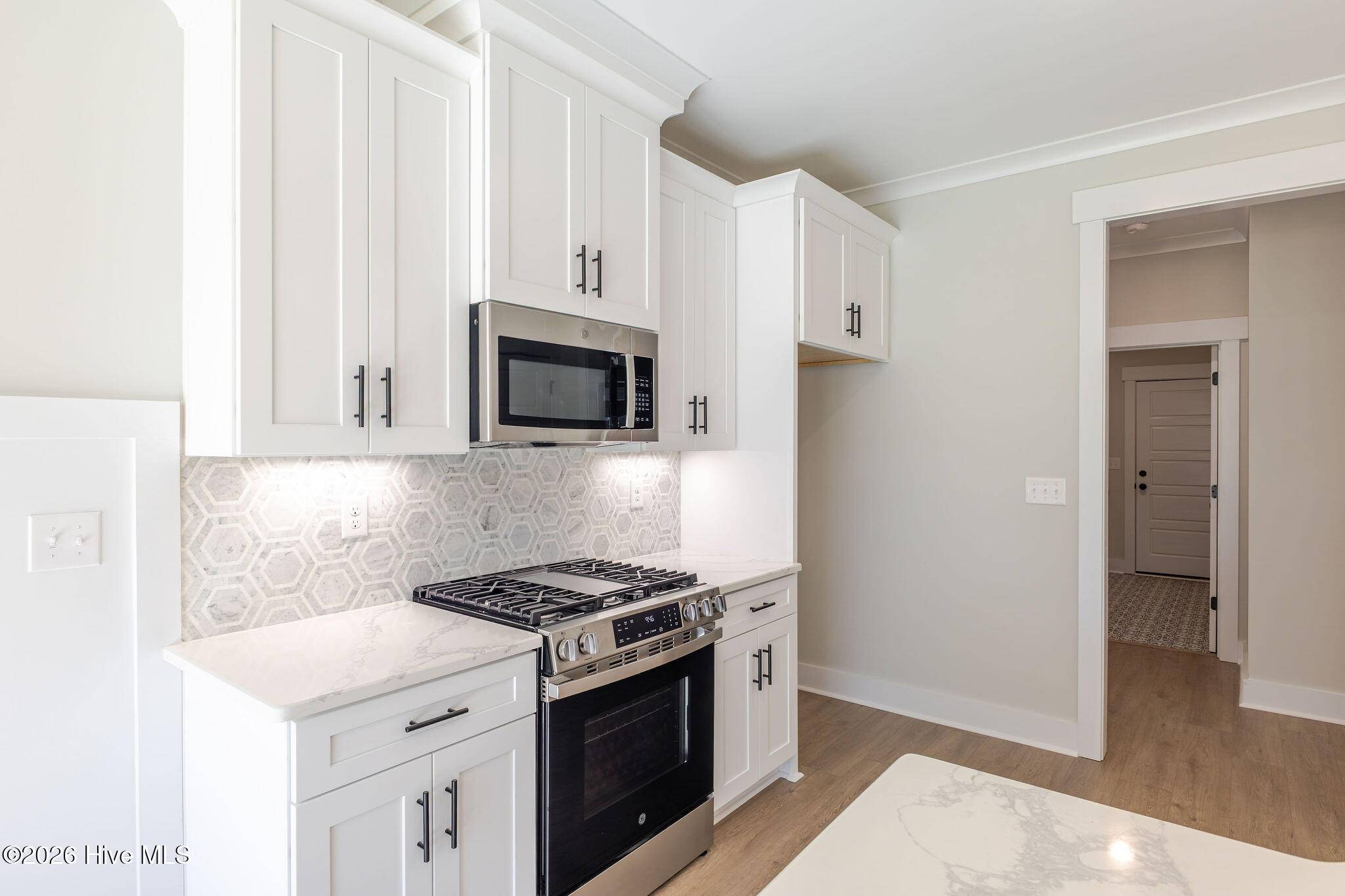 2103 Waterbridge Lane Property Photo 10