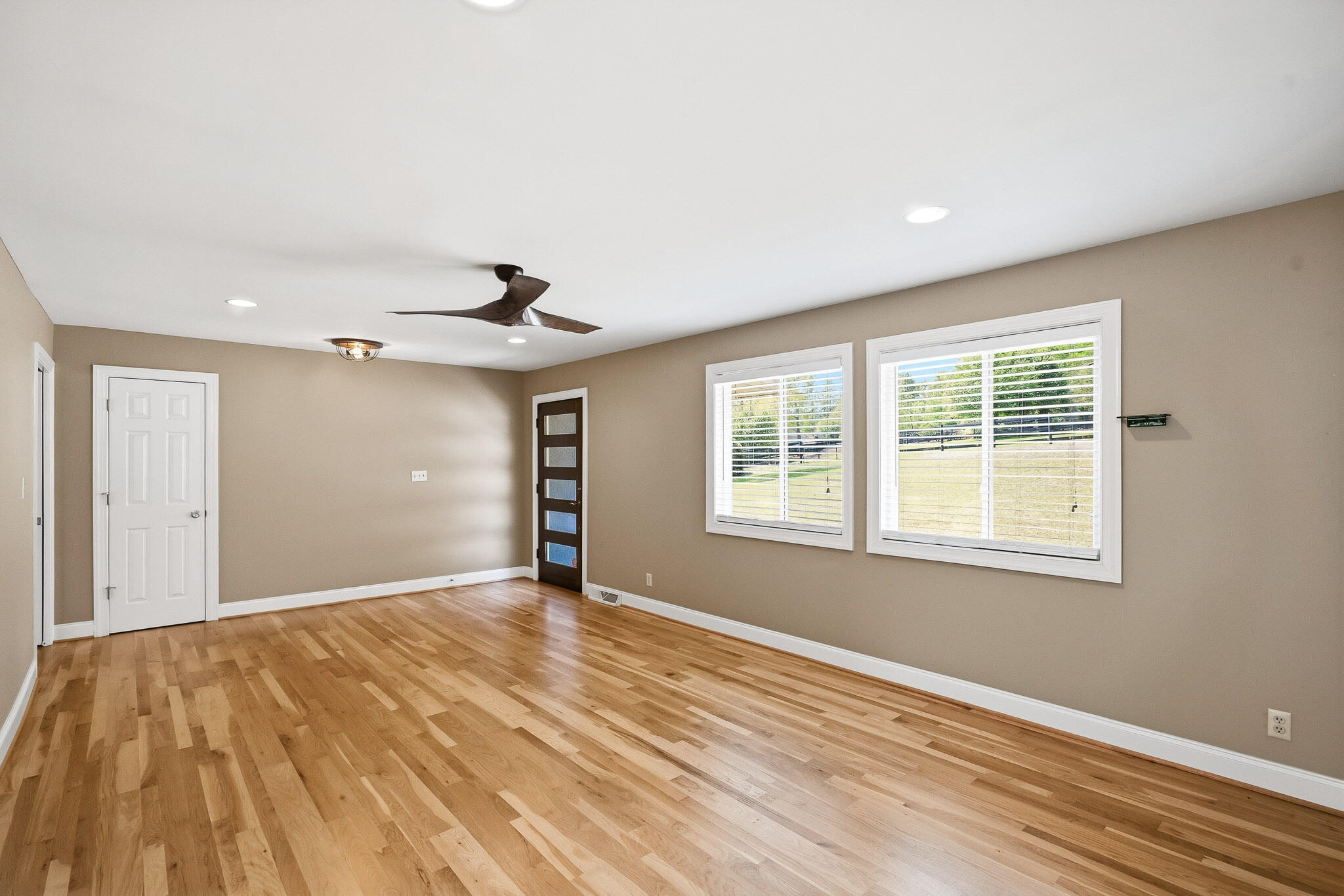 1654 Huntsman Drive Property Photo 8