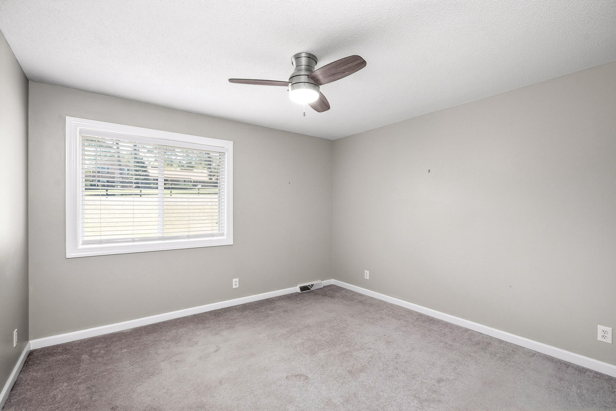 1654 Huntsman Drive Property Photo 39