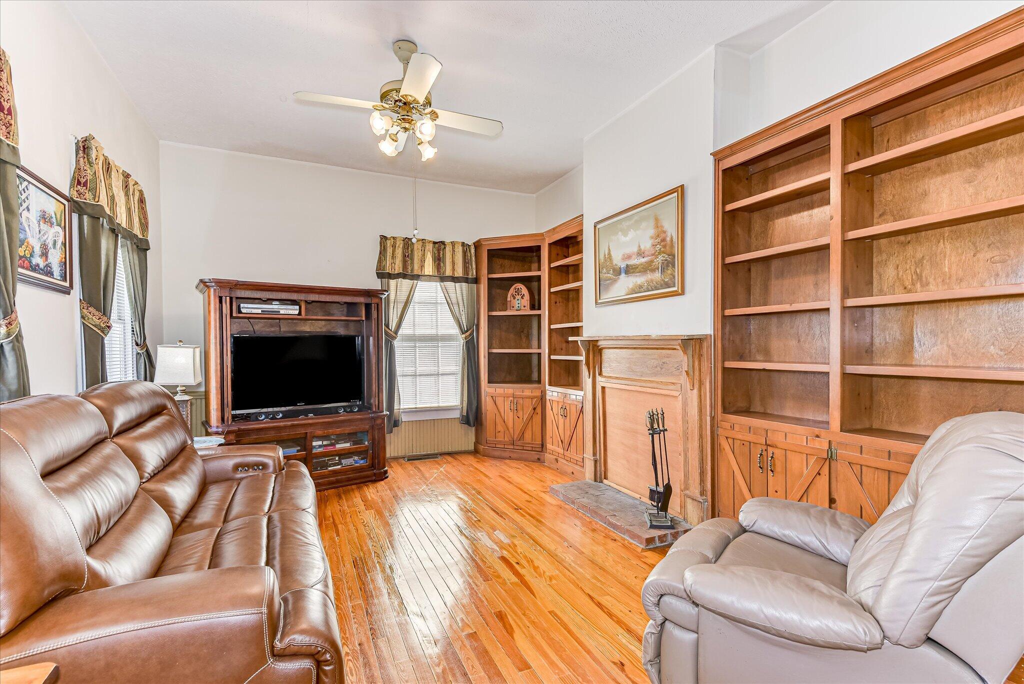 158 Murrow Street Property Photo 15
