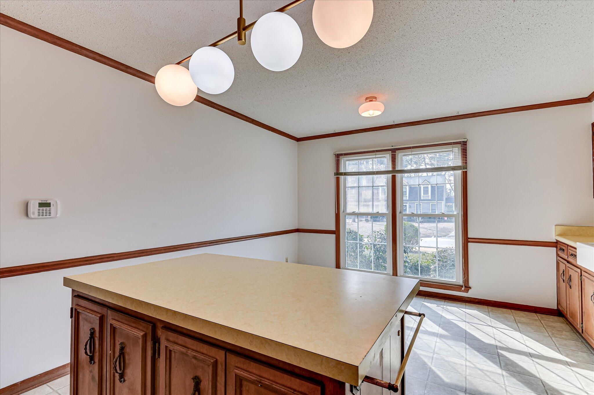 2918 Foxhall Circle Property Photo 15