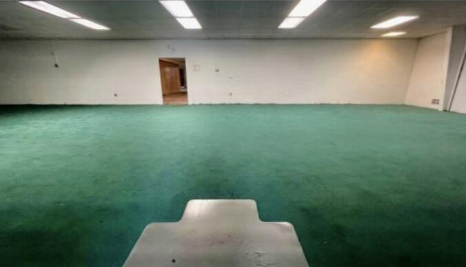 1002 Walton Way Property Photo 15