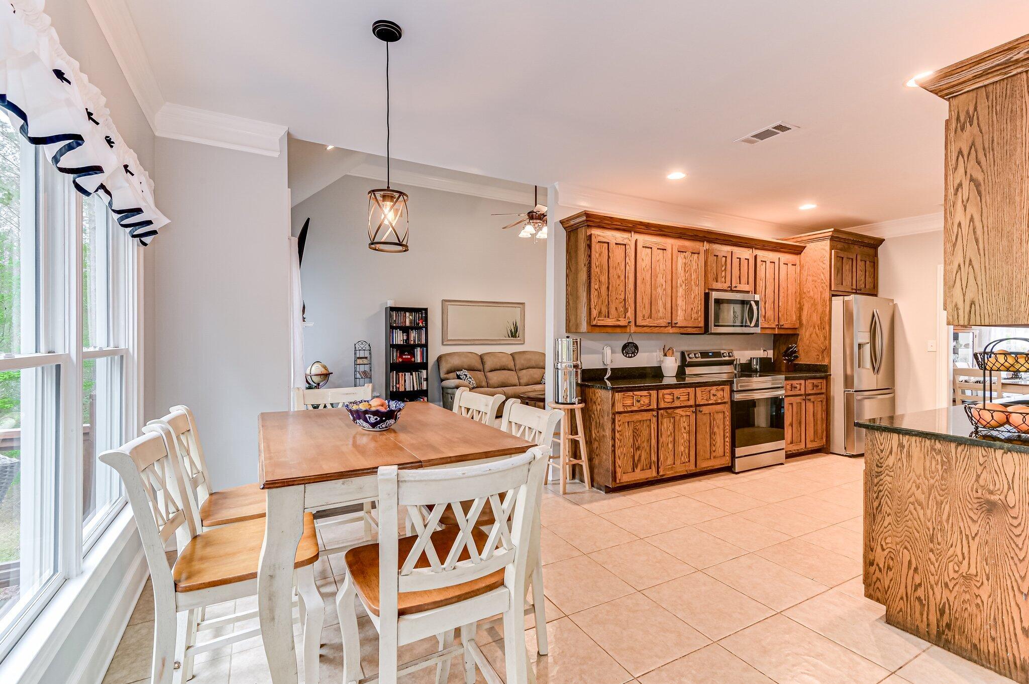 1067 Maiden Cane Way Property Photo 13