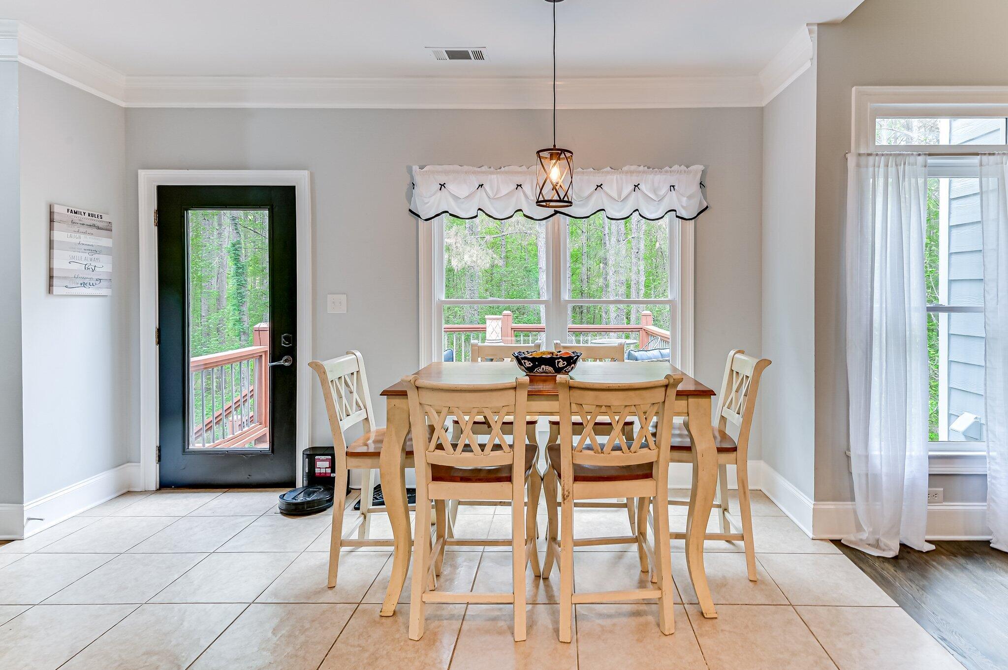 1067 Maiden Cane Way Property Photo 14