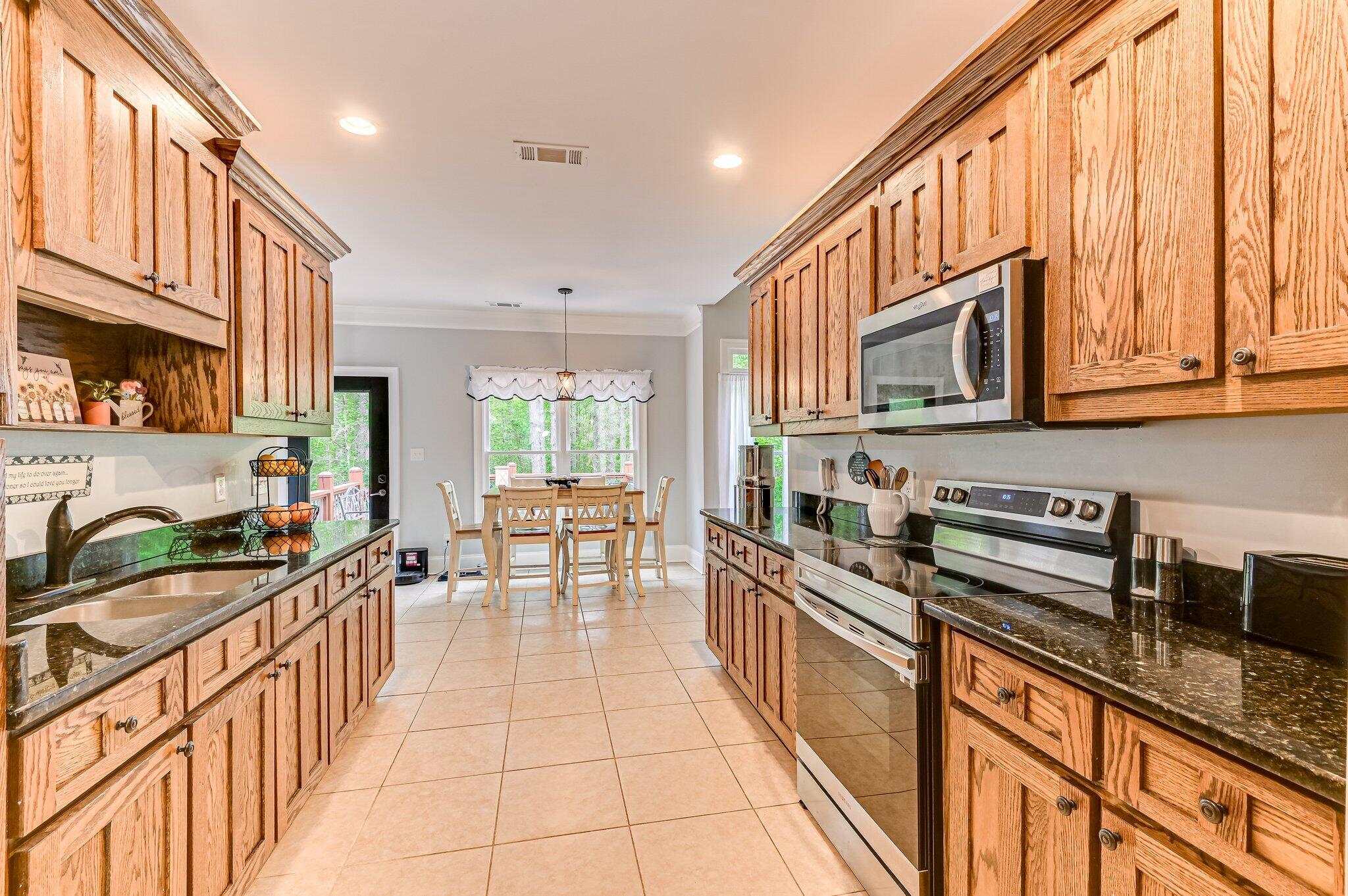 1067 Maiden Cane Way Property Photo 17