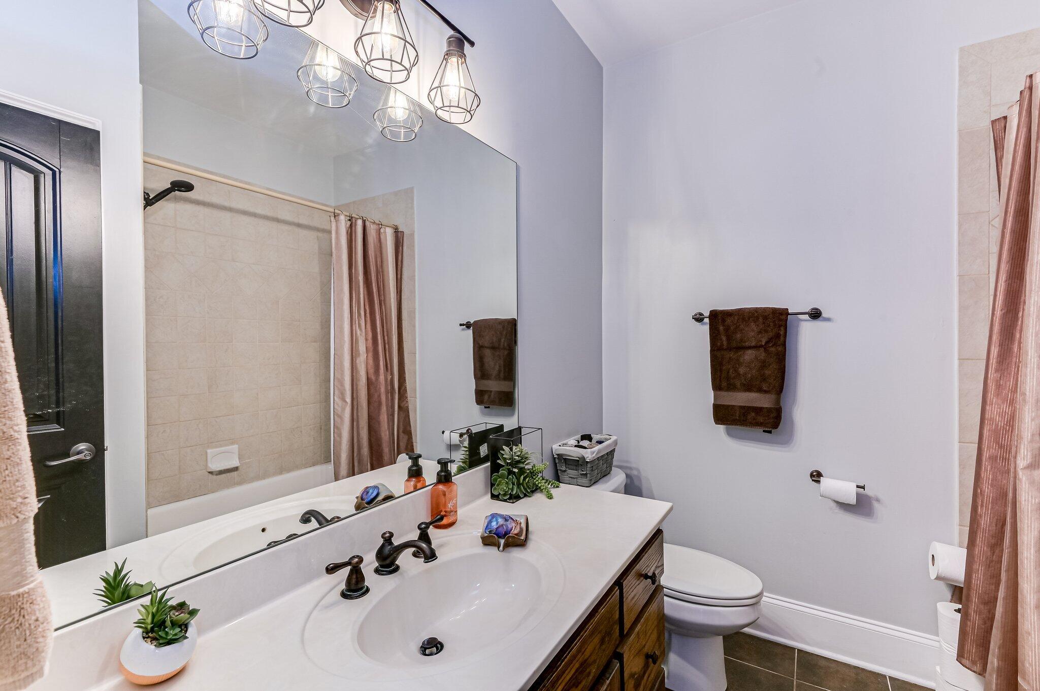 1067 Maiden Cane Way Property Photo 27