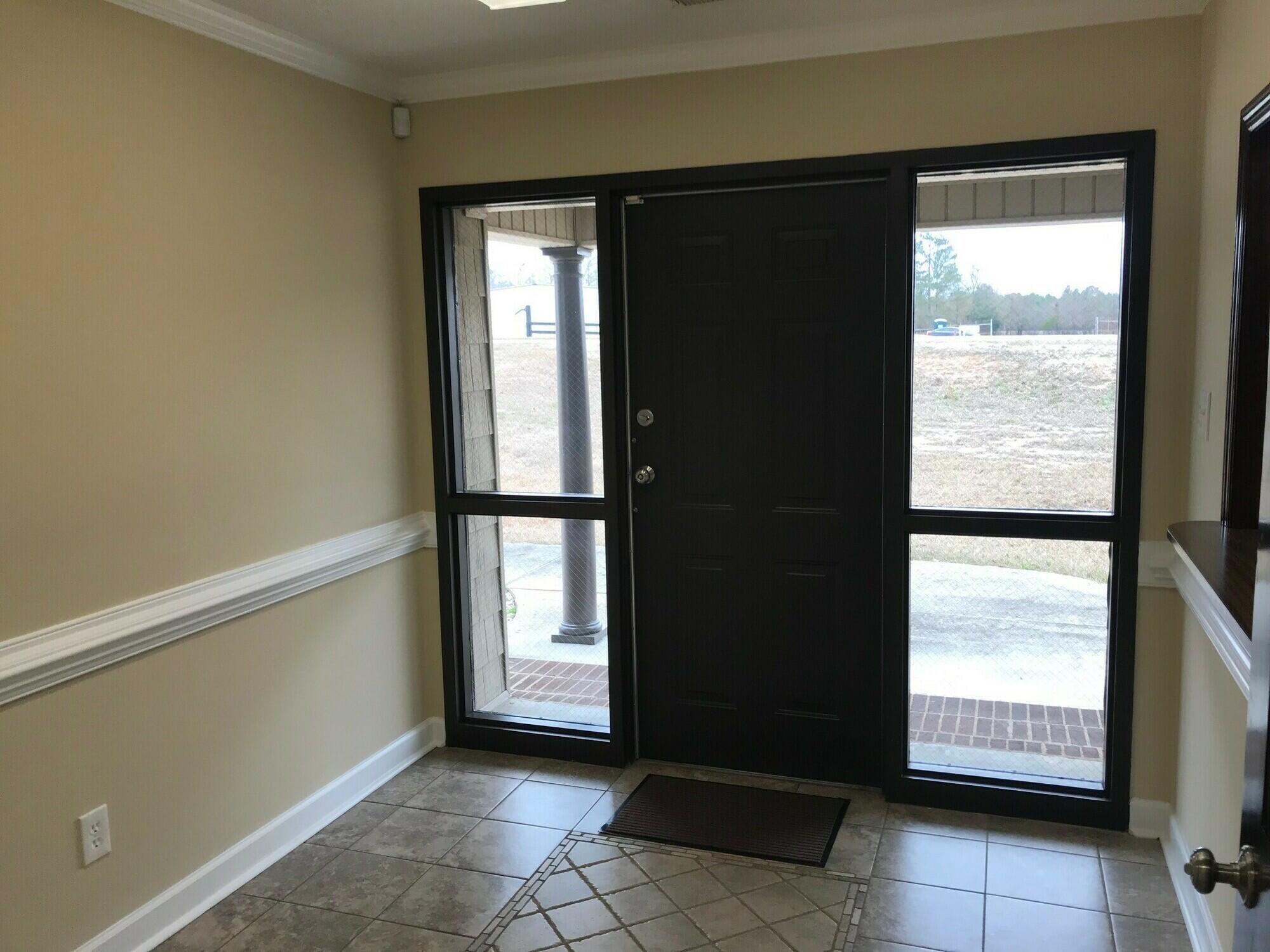 1598 Columbia Highway Property Photo 3