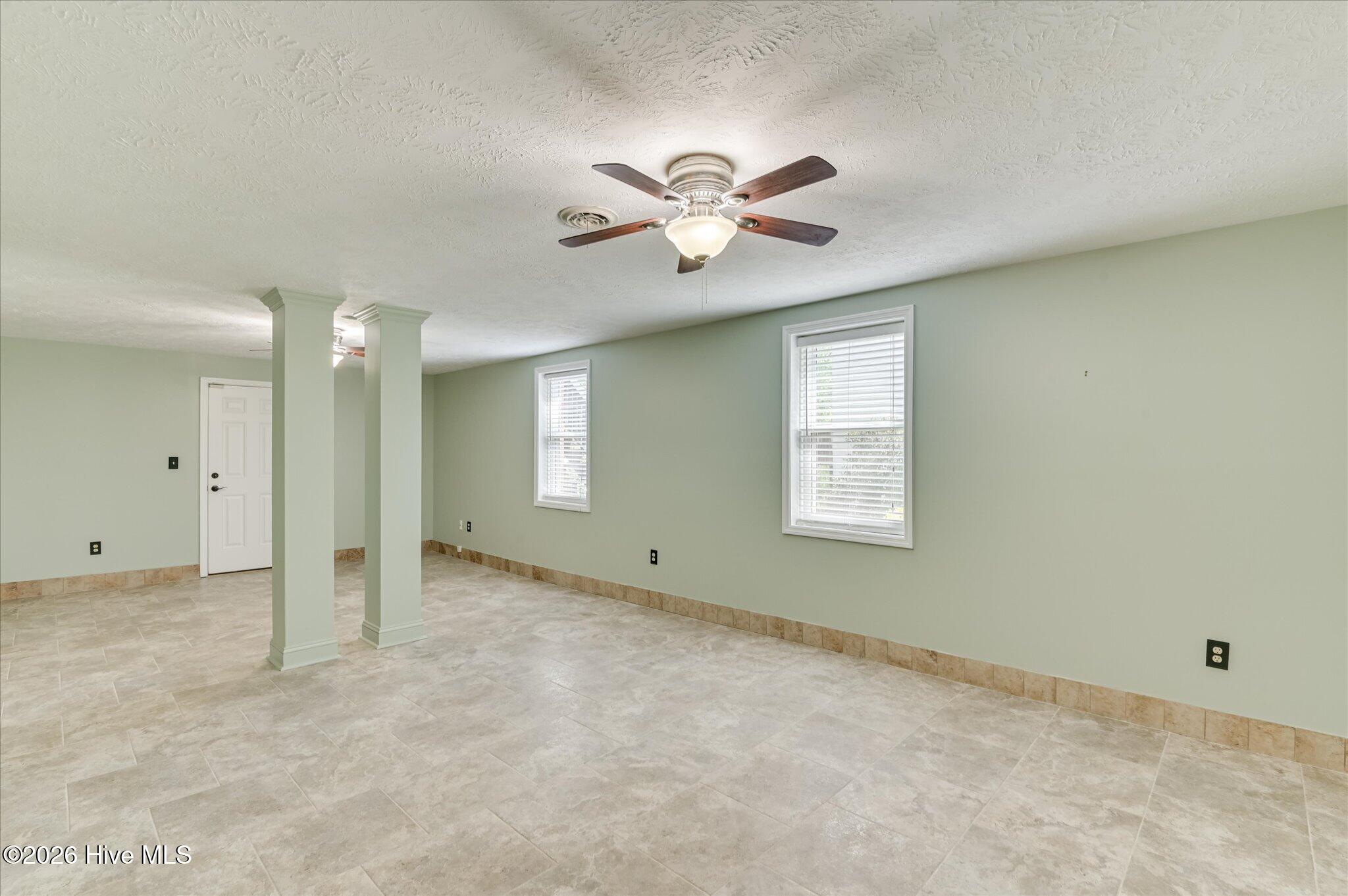 16 Rapids Court Property Photo 27