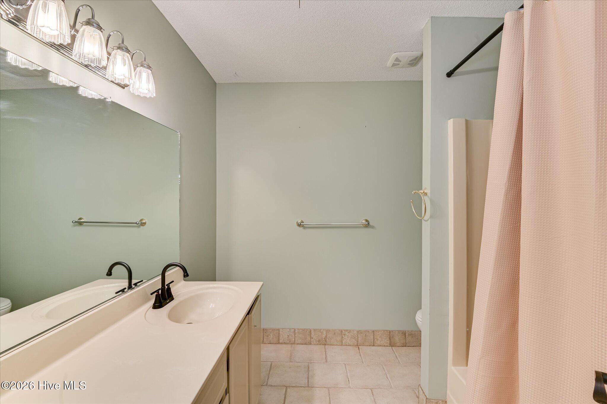 16 Rapids Court Property Photo 30