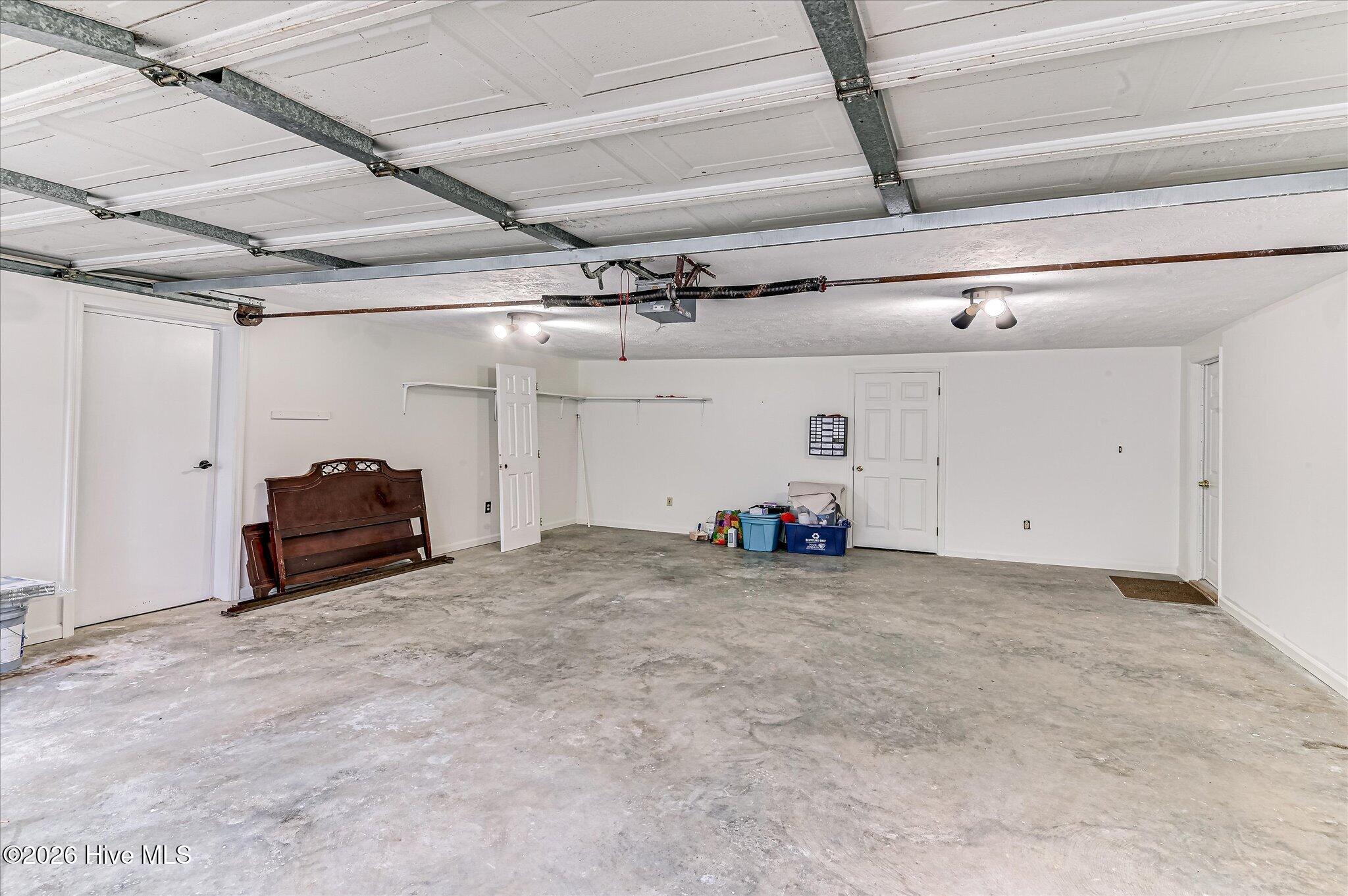 16 Rapids Court Property Photo 35