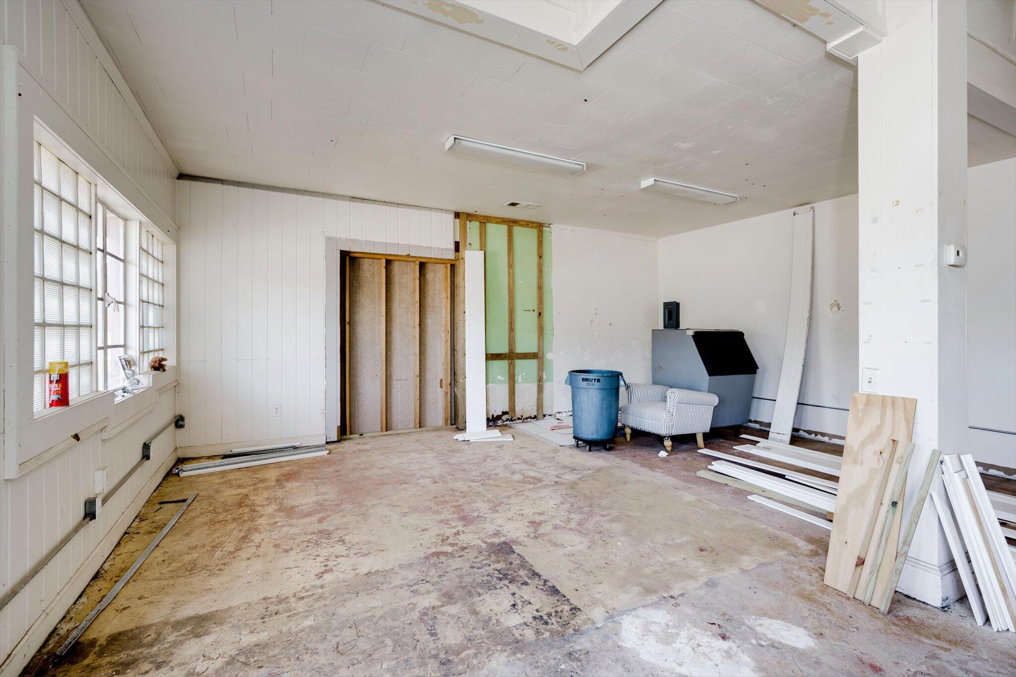111 Main Street Property Photo 24