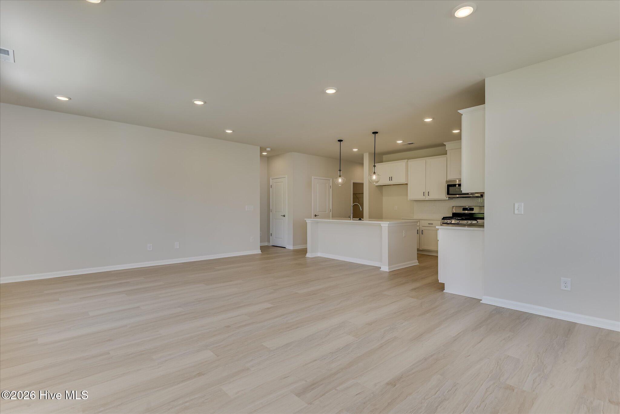4737 Hartshorn Circle Property Photo 18