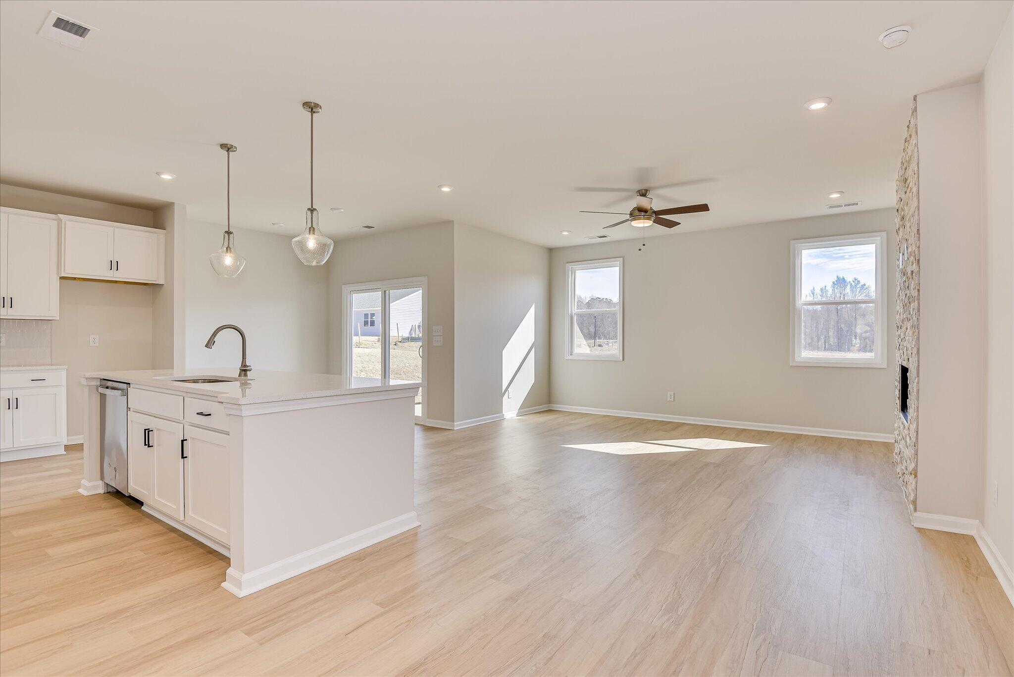 4757 Hartshorn Circle Property Photo 6