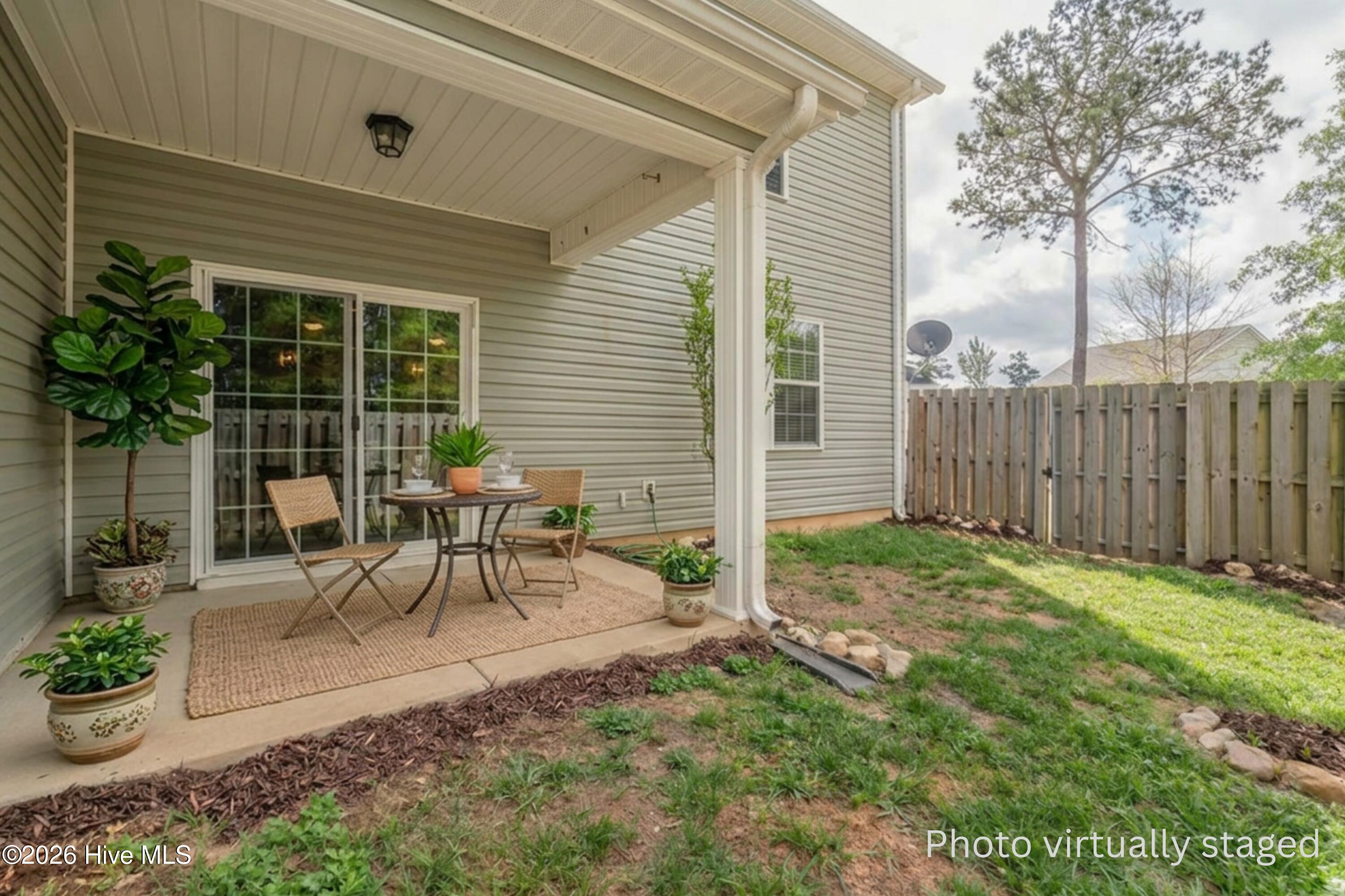 659 Aberdeen Circle Property Photo 10
