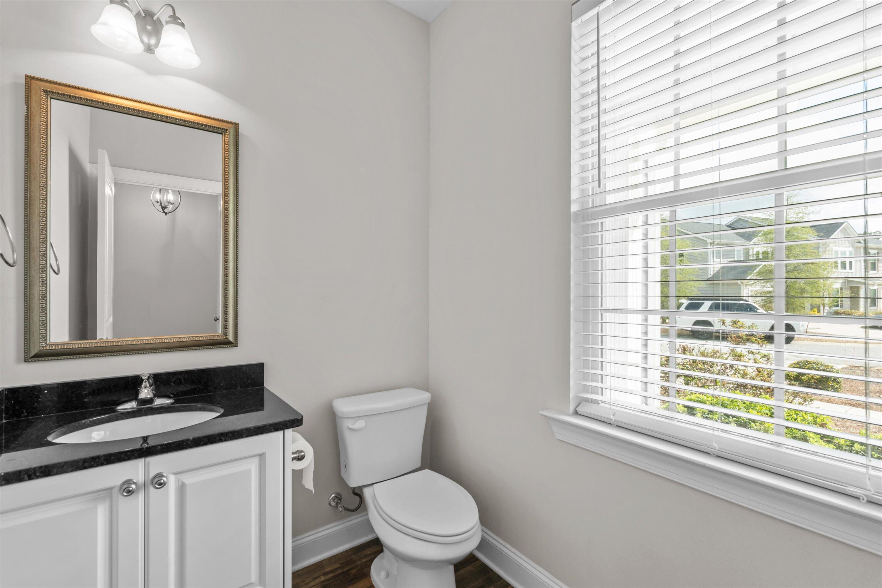 659 Aberdeen Circle Property Photo 20