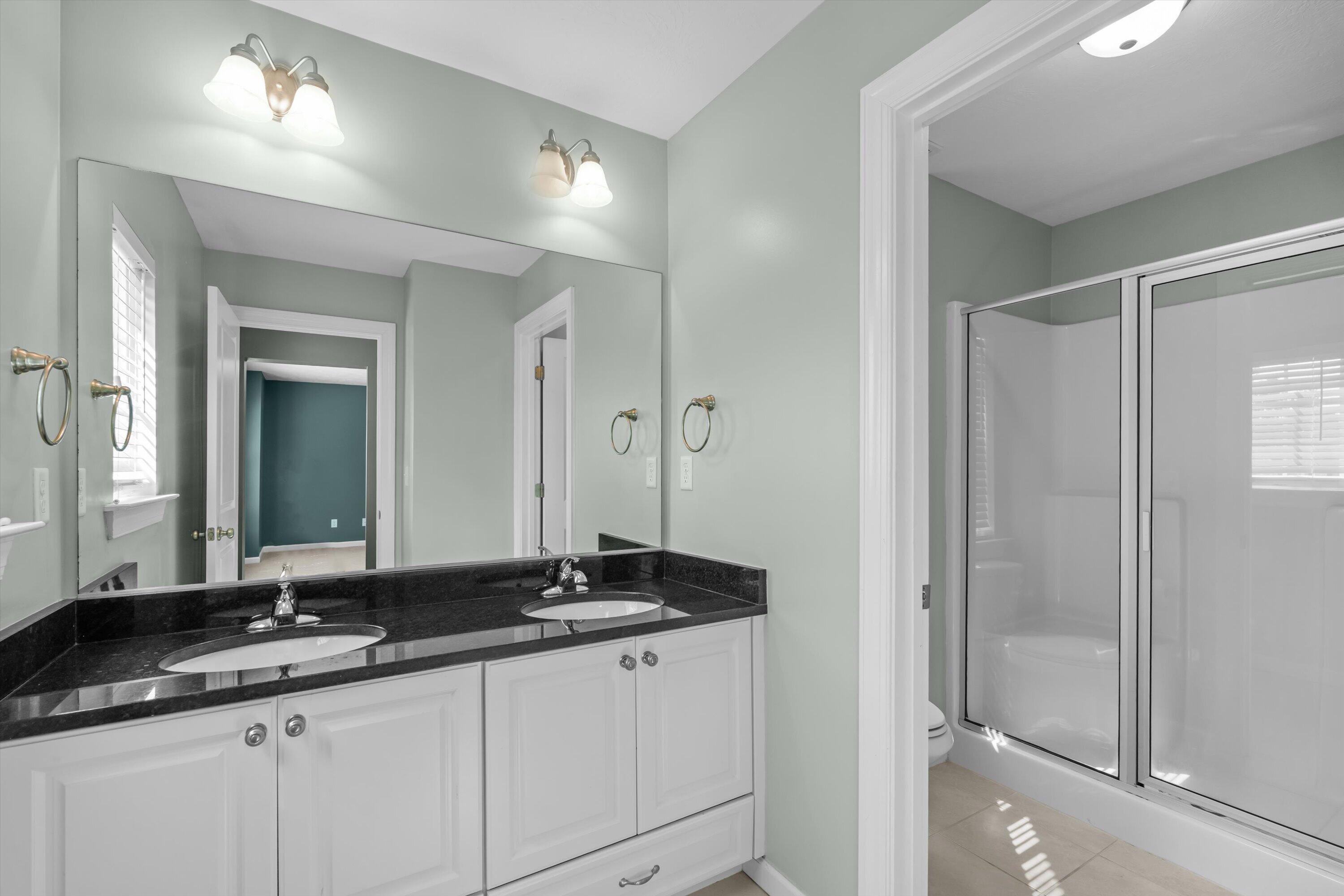 659 Aberdeen Circle Property Photo 23