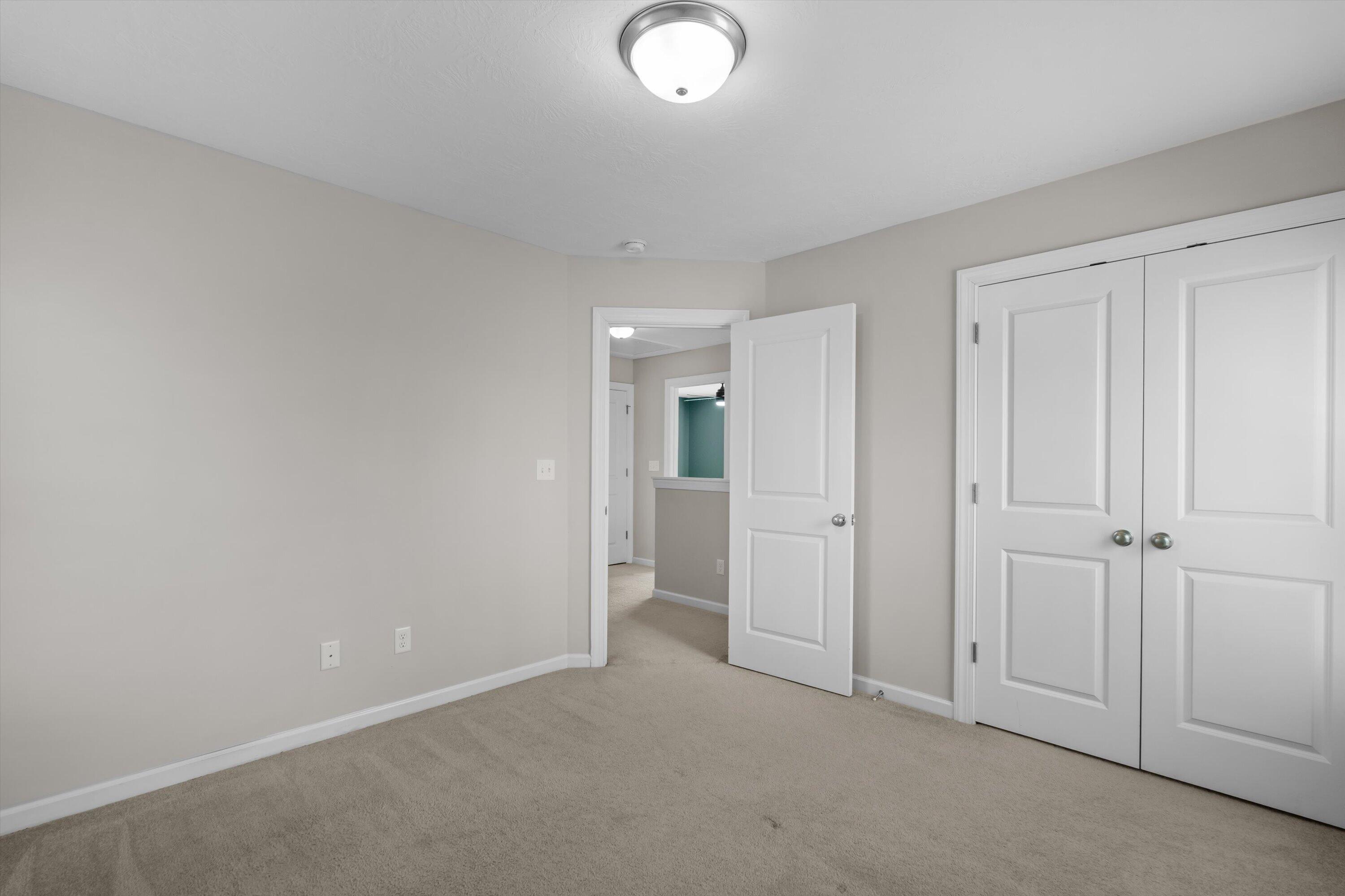 659 Aberdeen Circle Property Photo 29