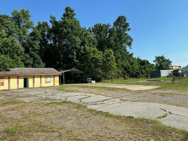 3607 Peach Orchard Road Property Photo 9