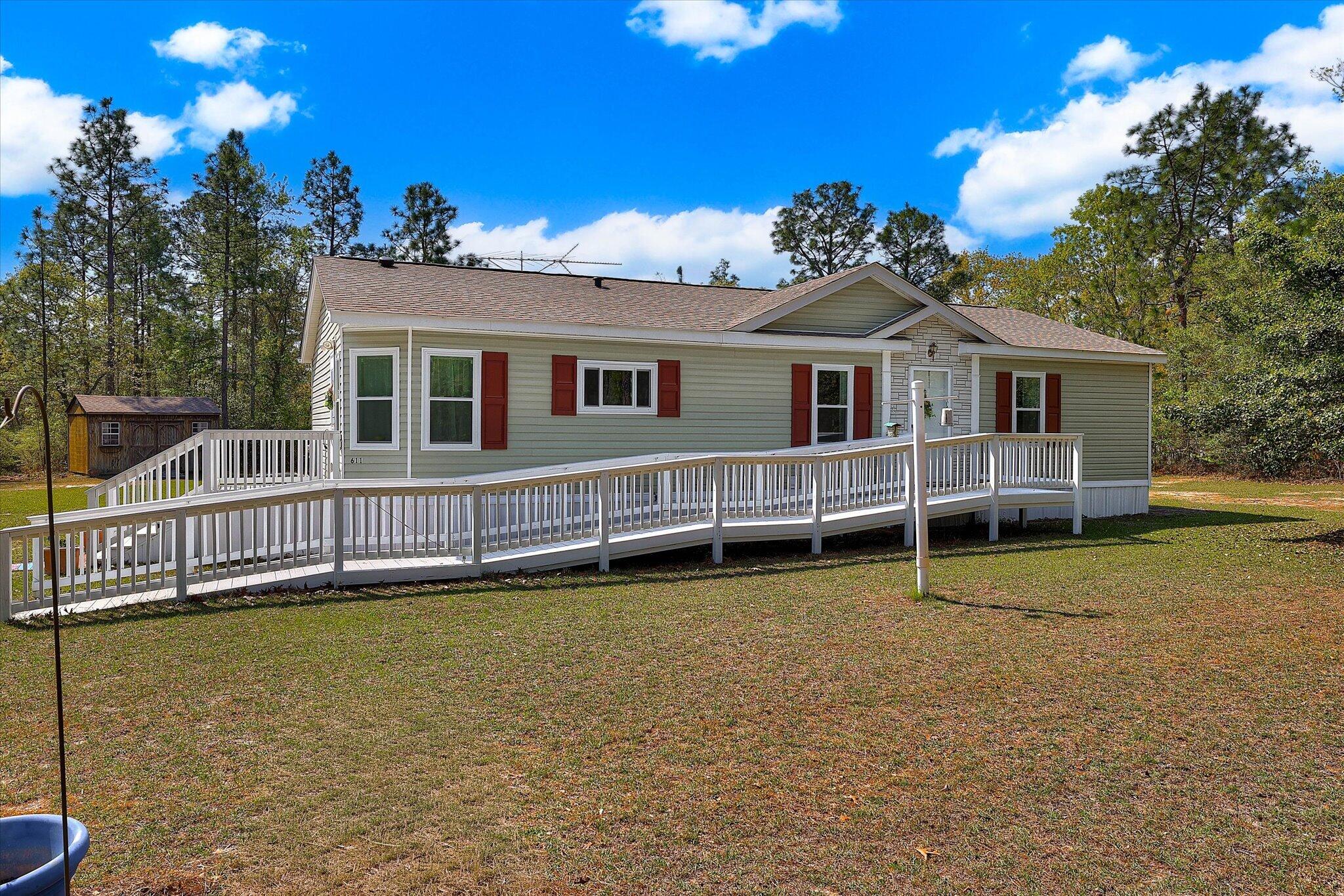 611 Colbert Bridge Road Property Photo 4