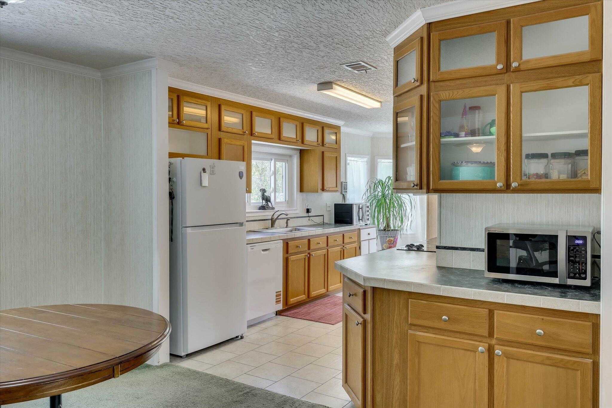 611 Colbert Bridge Road Property Photo 14