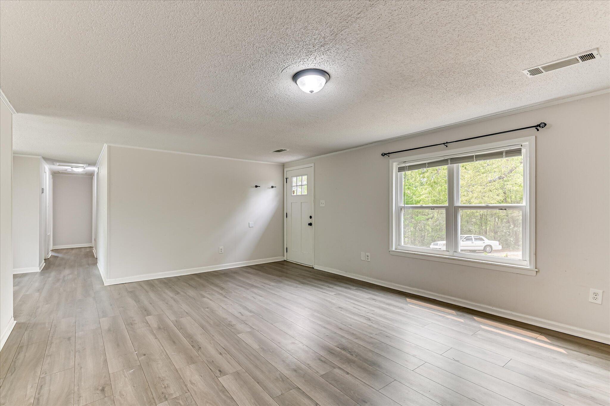 3616 Morgan Road Property Photo 3