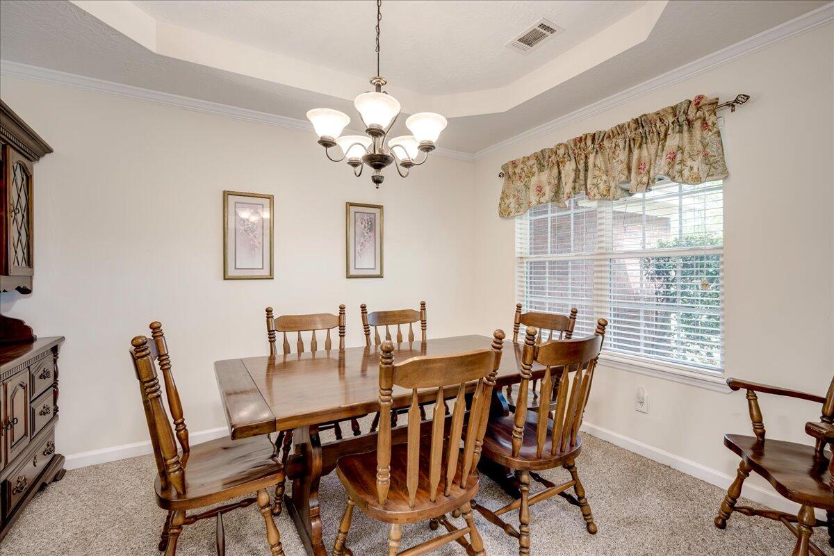 1504 Greiner Circle Property Photo 9