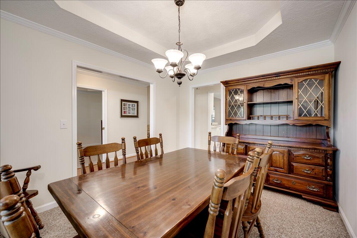 1504 Greiner Circle Property Photo 10