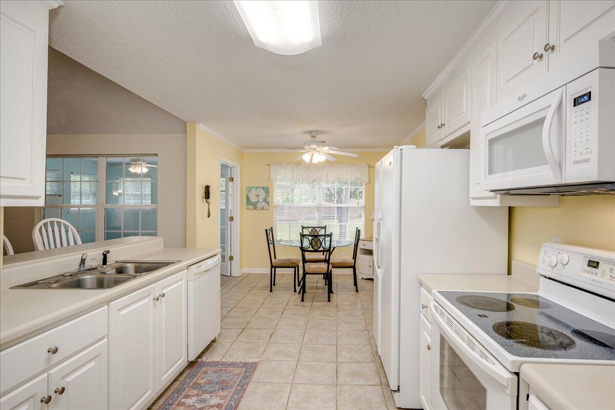 1504 Greiner Circle Property Photo 11
