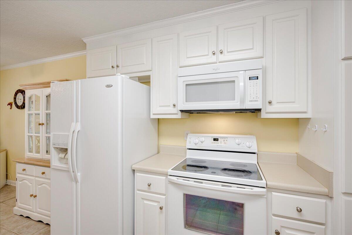 1504 Greiner Circle Property Photo 12