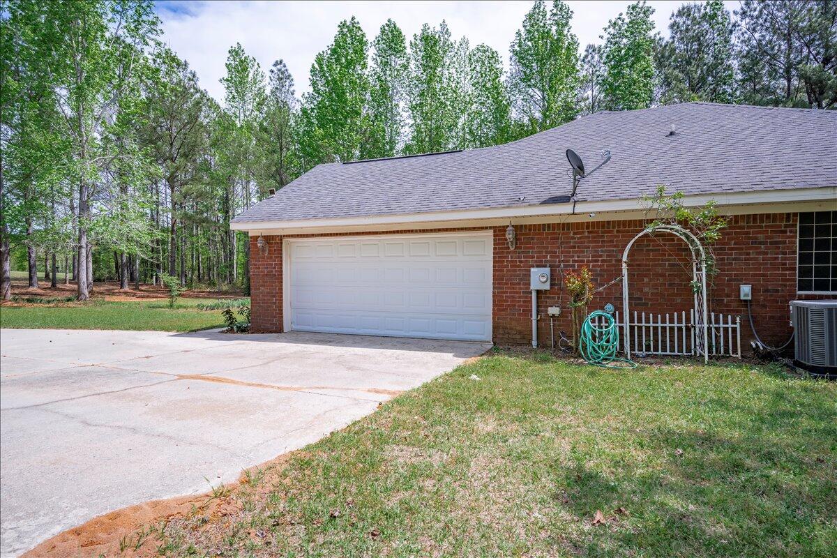 1504 Greiner Circle Property Photo 36