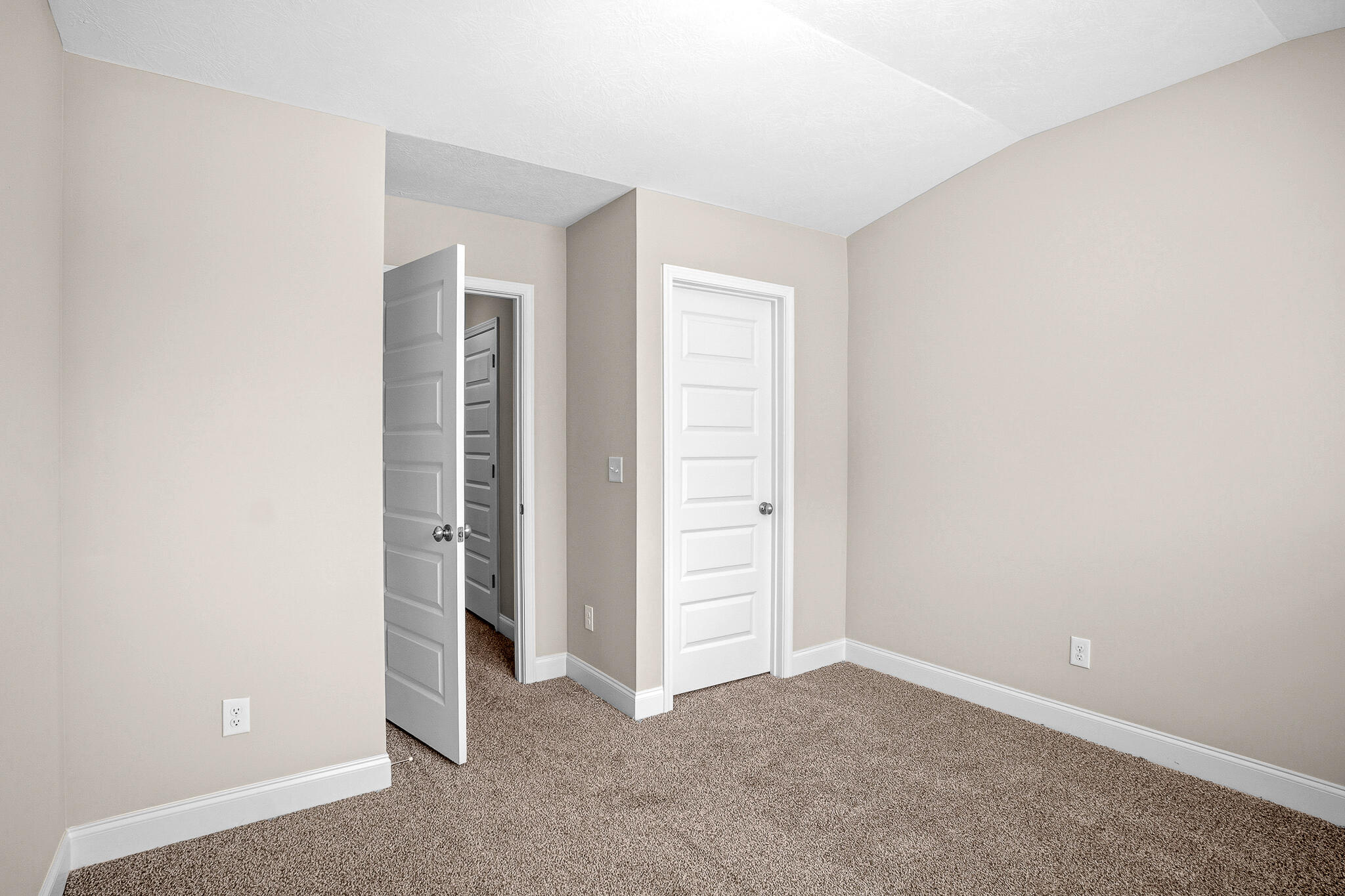 2044 Se Denmark Avenue Property Photo 19