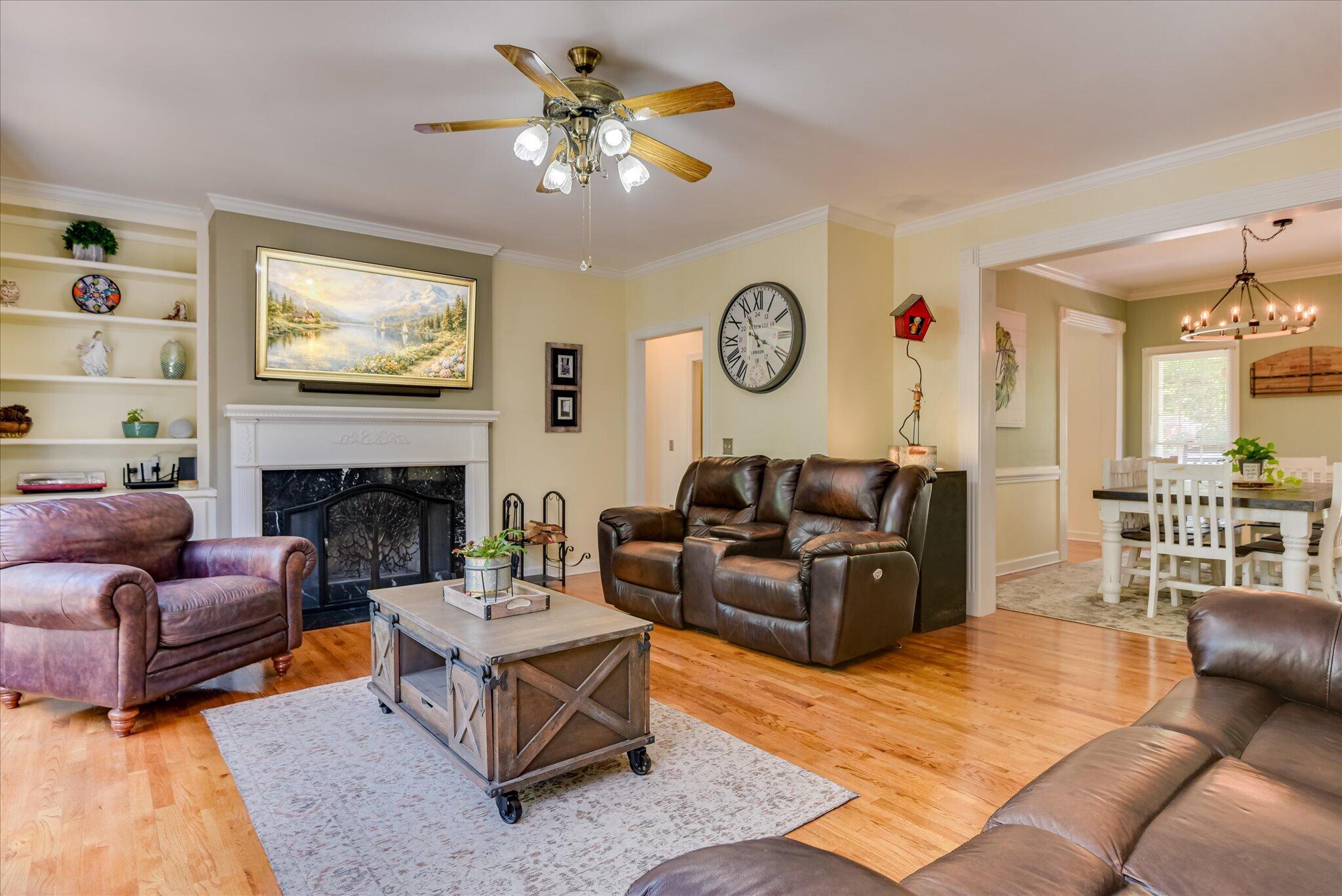 66 Waters Edge Drive Property Photo 10