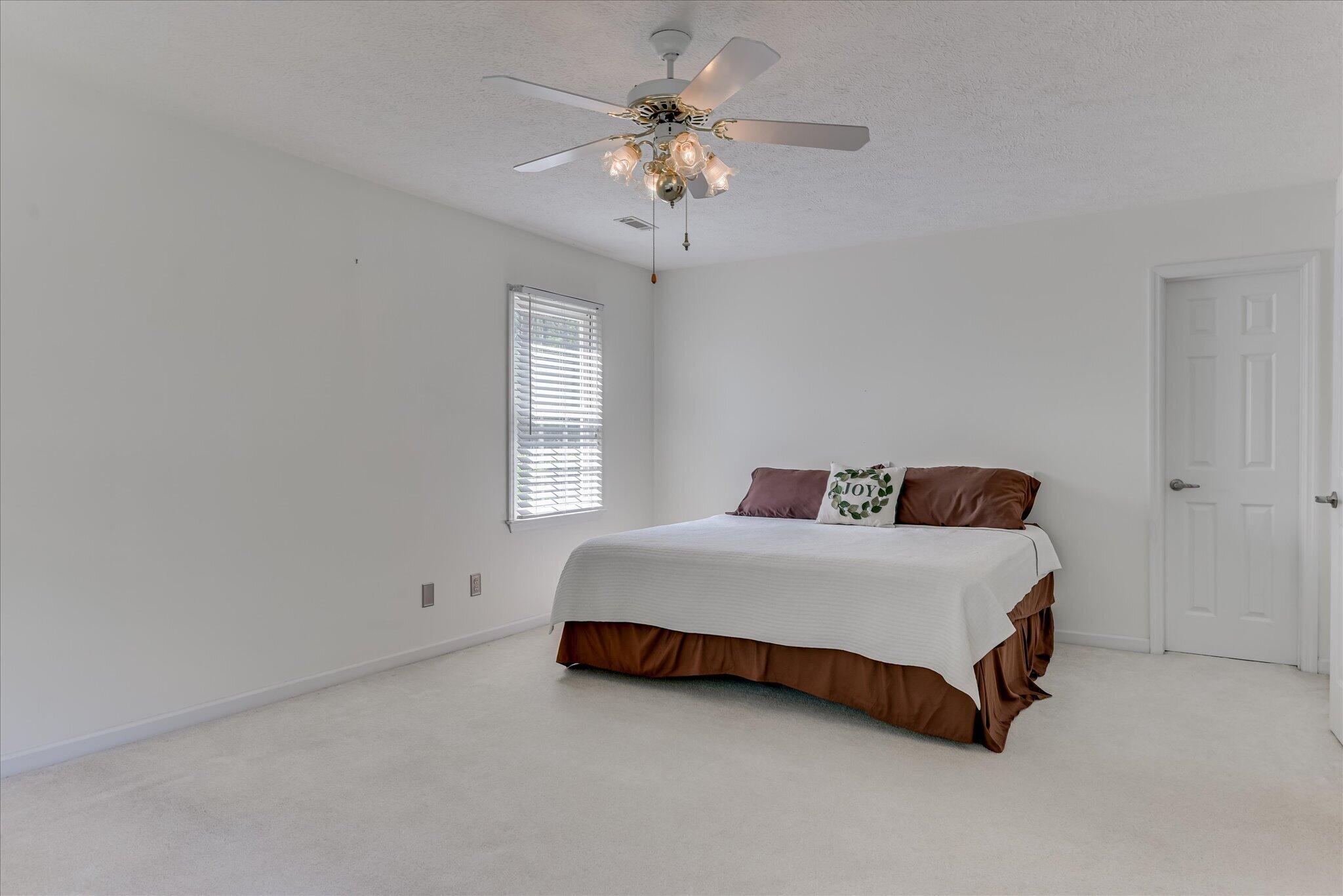66 Waters Edge Drive Property Photo 23