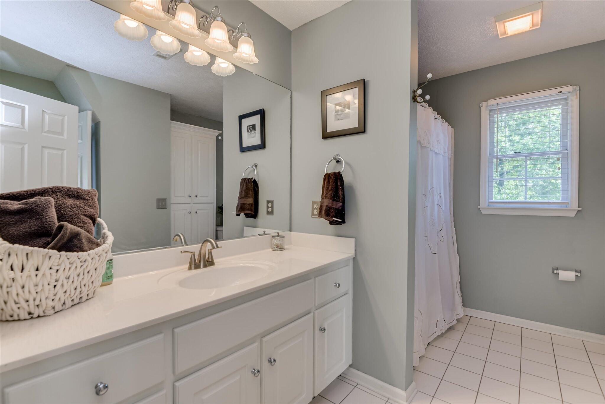 66 Waters Edge Drive Property Photo 25