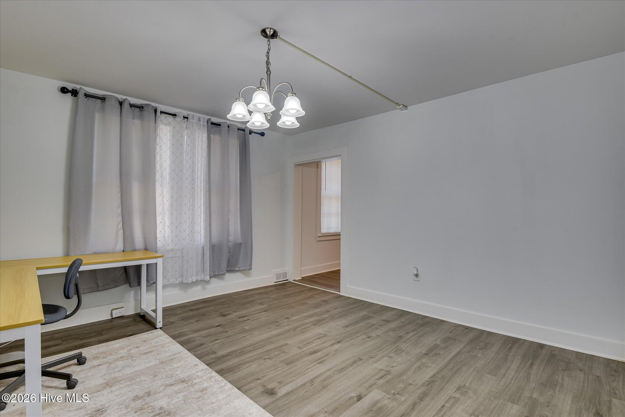 714 Hickman Road Property Photo 25