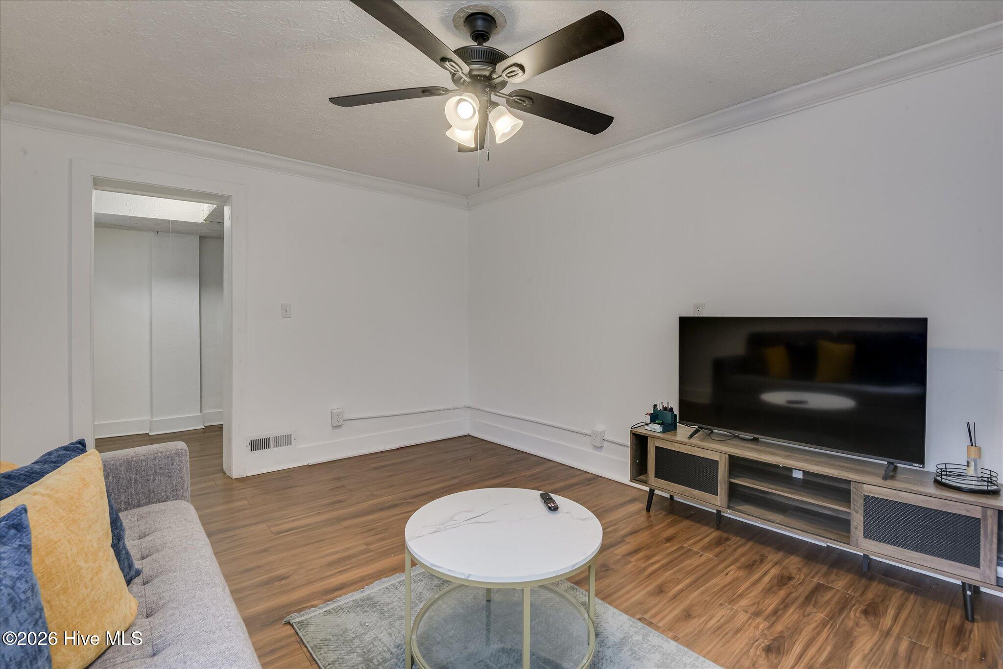 714 Hickman Road Property Photo 60