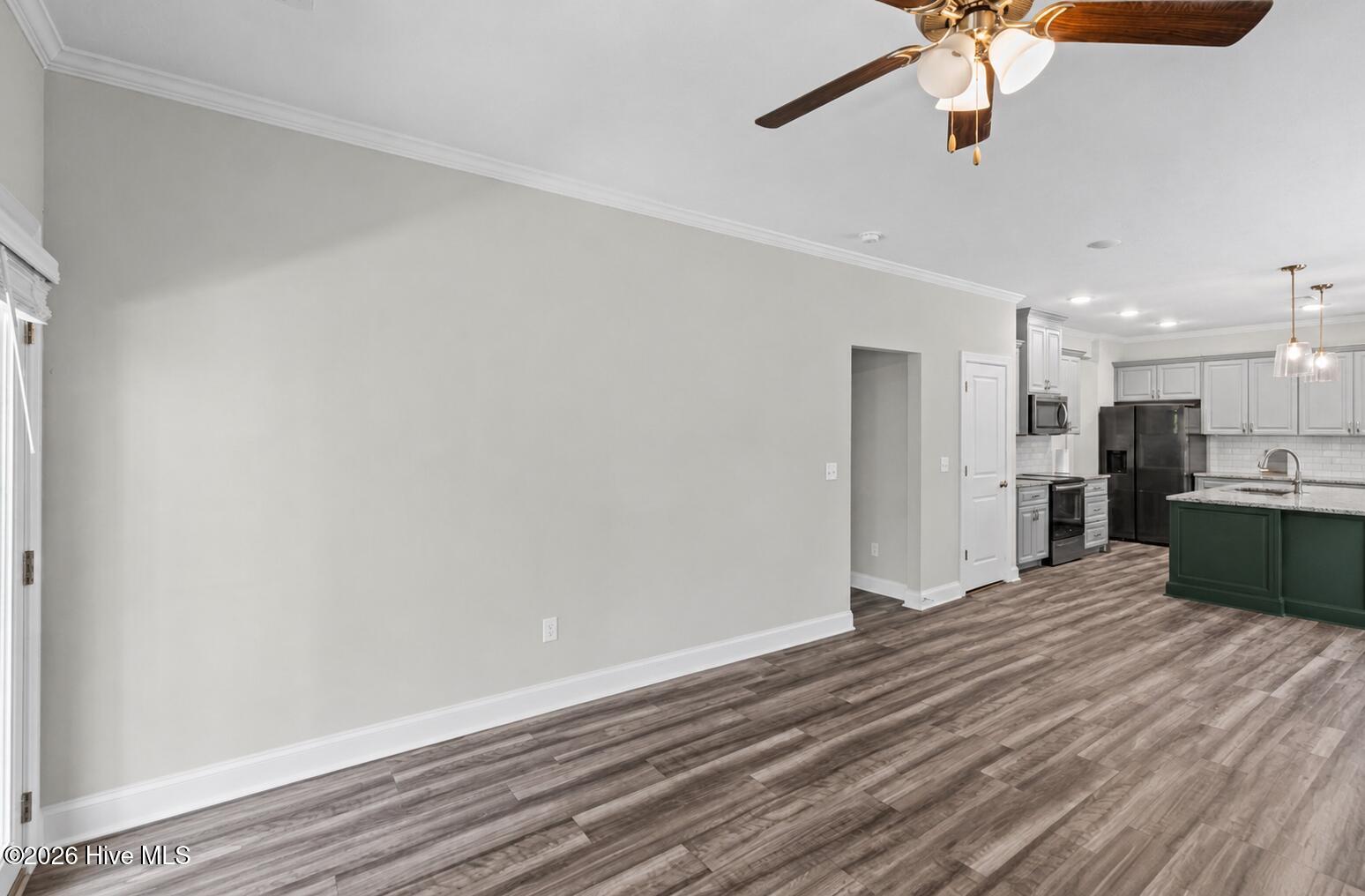 847 Elsie Drive Property Photo 14