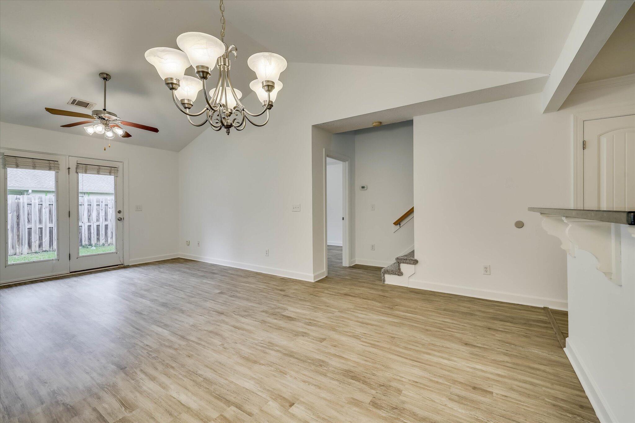 350 Connor Circle Property Photo 12