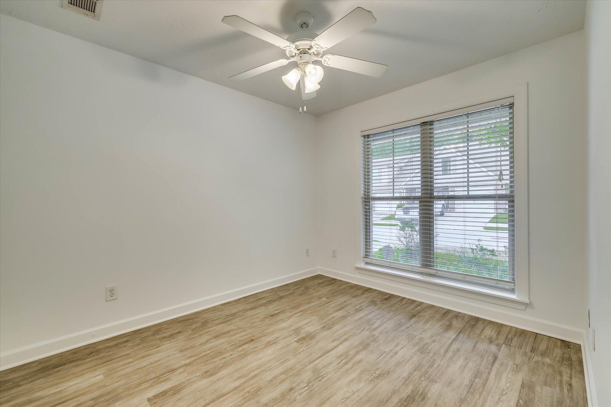 350 Connor Circle Property Photo 22