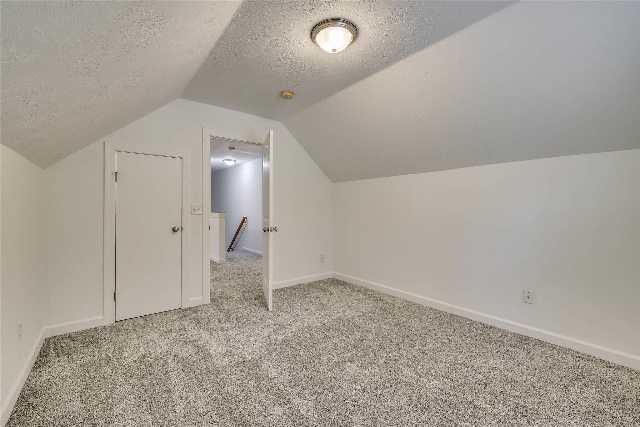 350 Connor Circle Property Photo 31