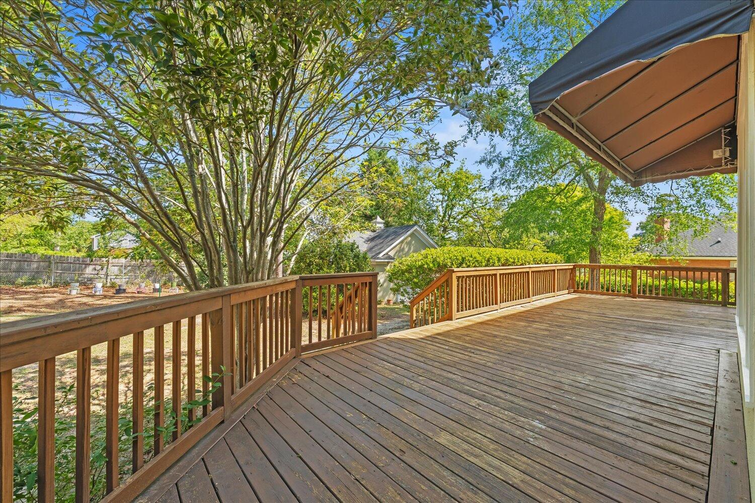 203 W Kestwick Drive Property Photo 36