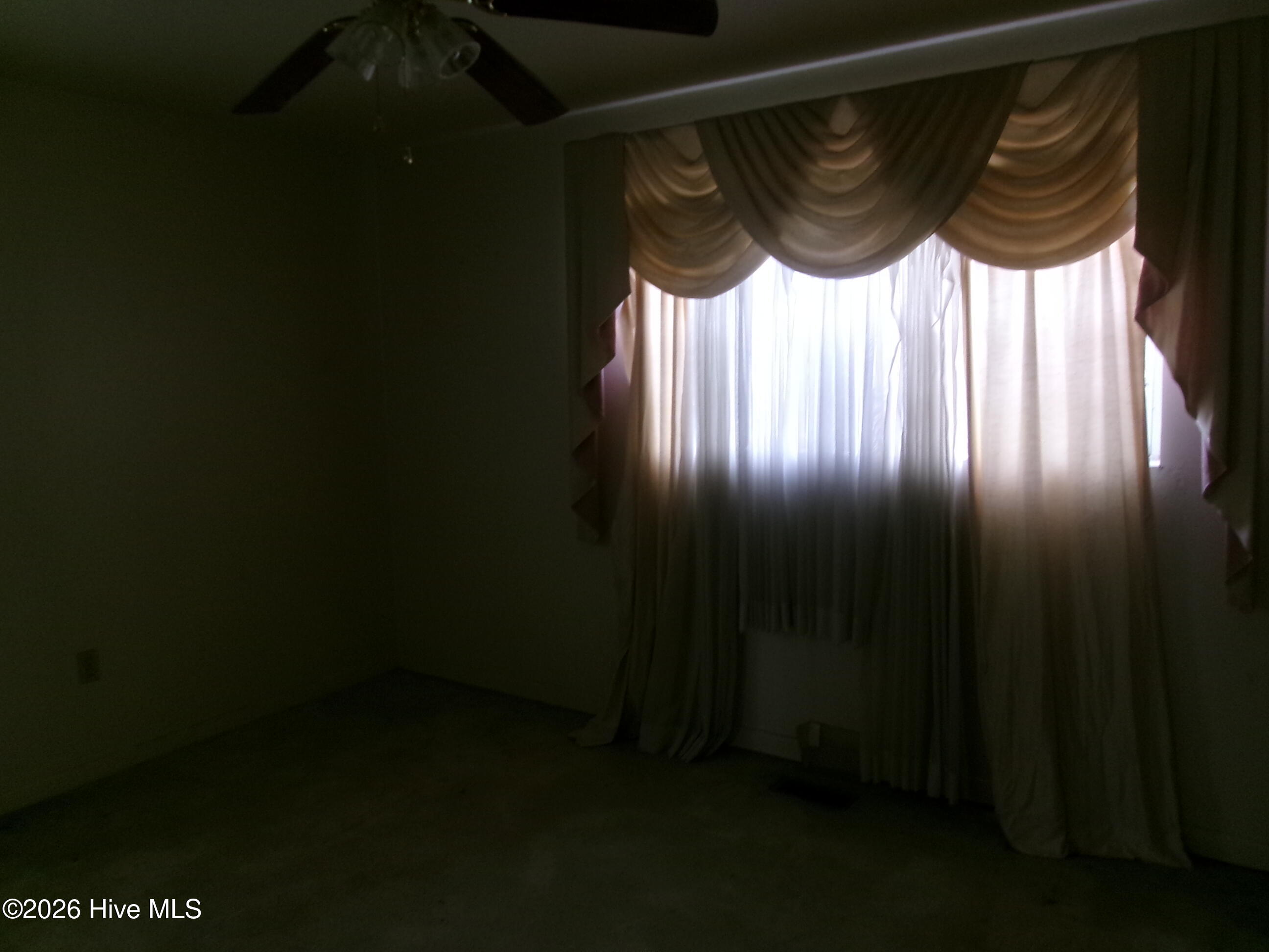 3014 Roxbury Court Property Photo 10