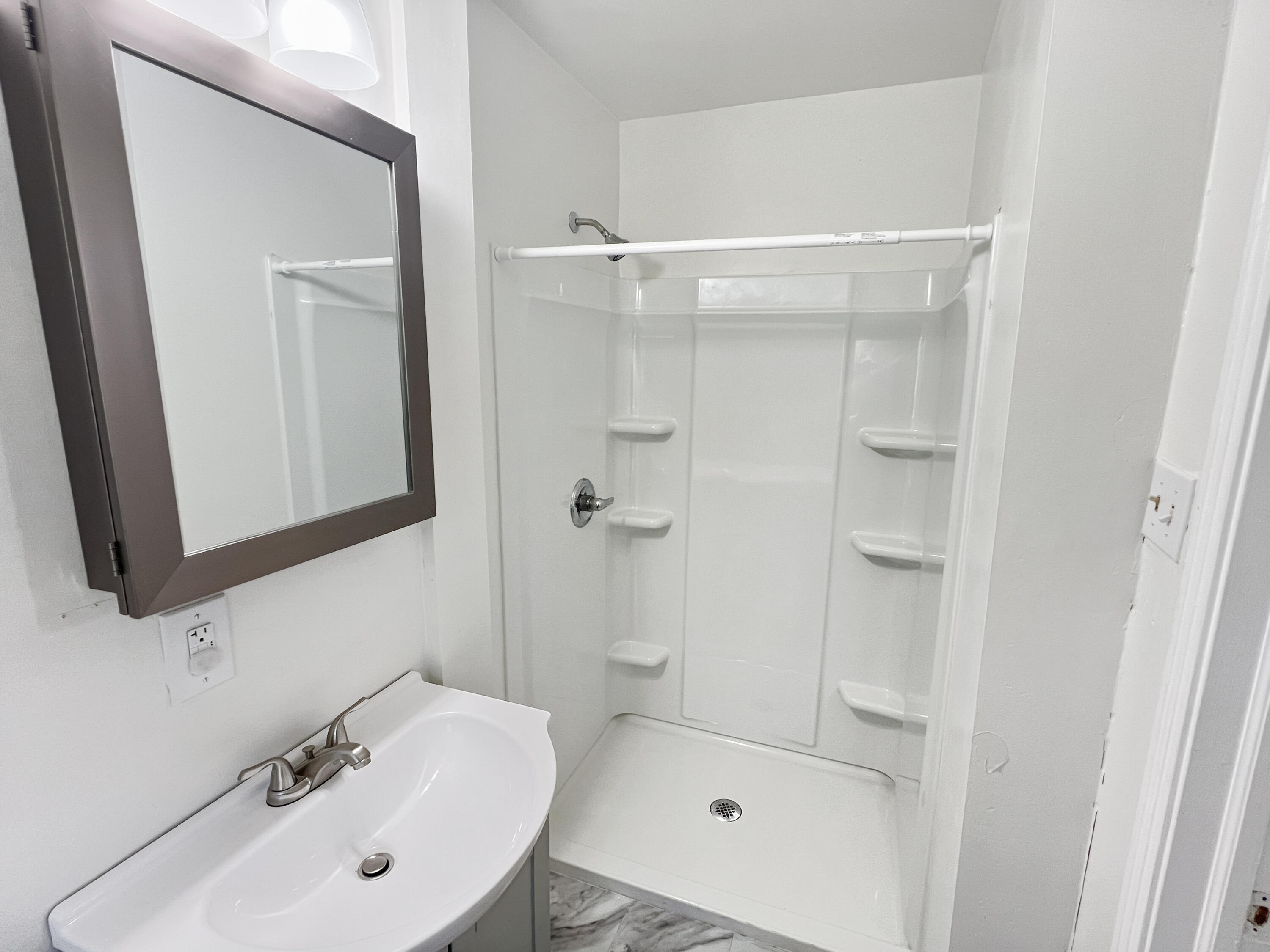 1909 Melrose Drive Property Photo 22