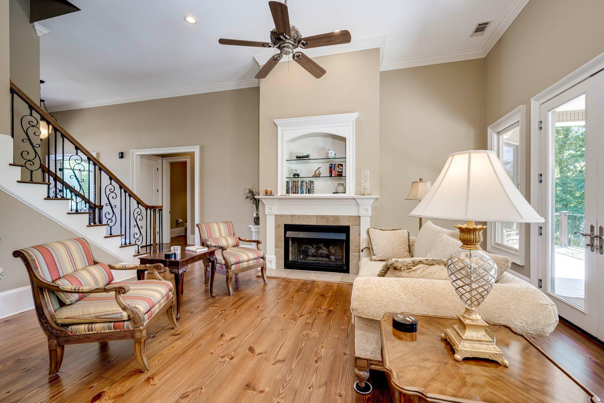608 Emerald Crossing Property Photo 13