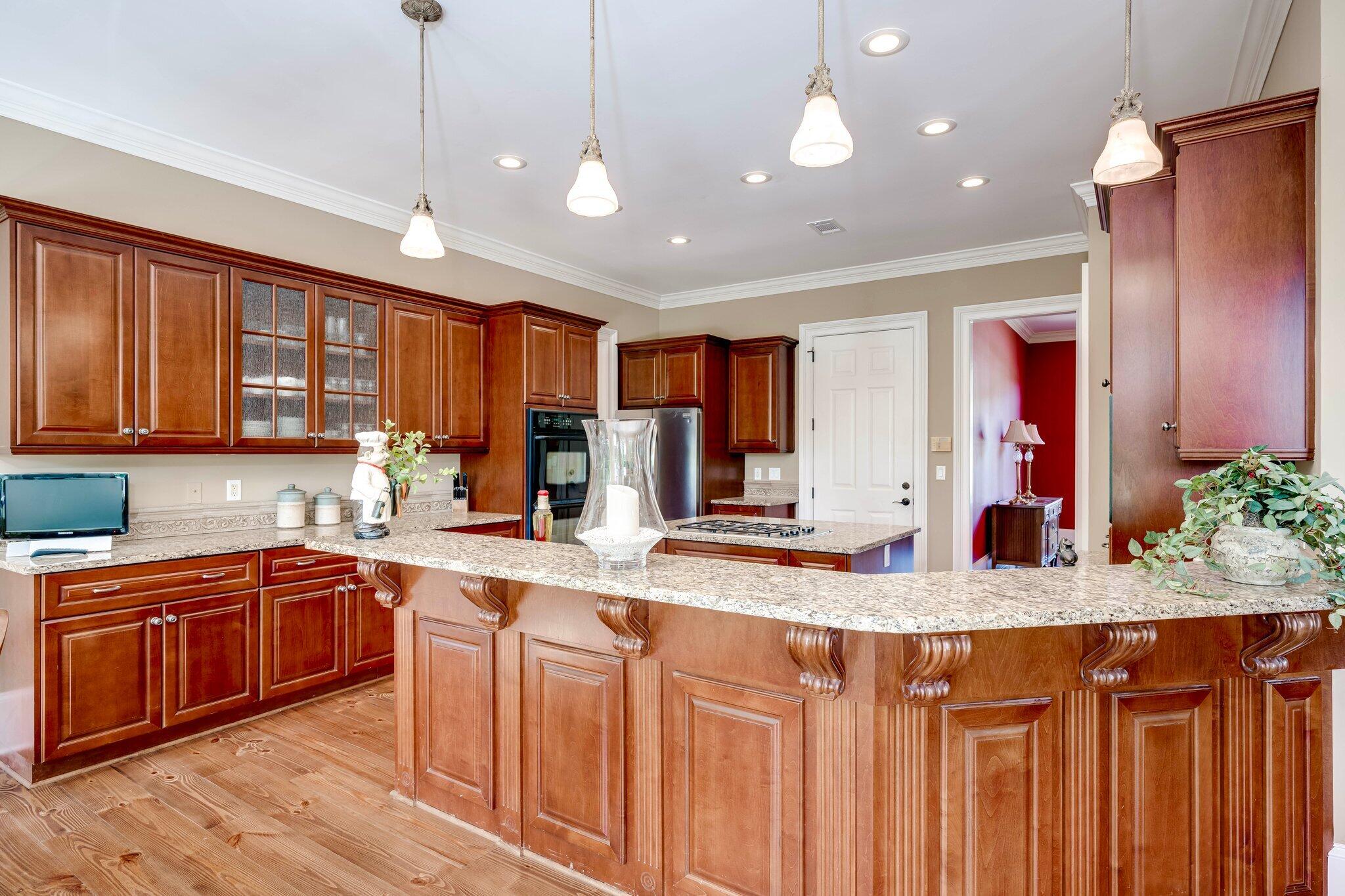 608 Emerald Crossing Property Photo 15